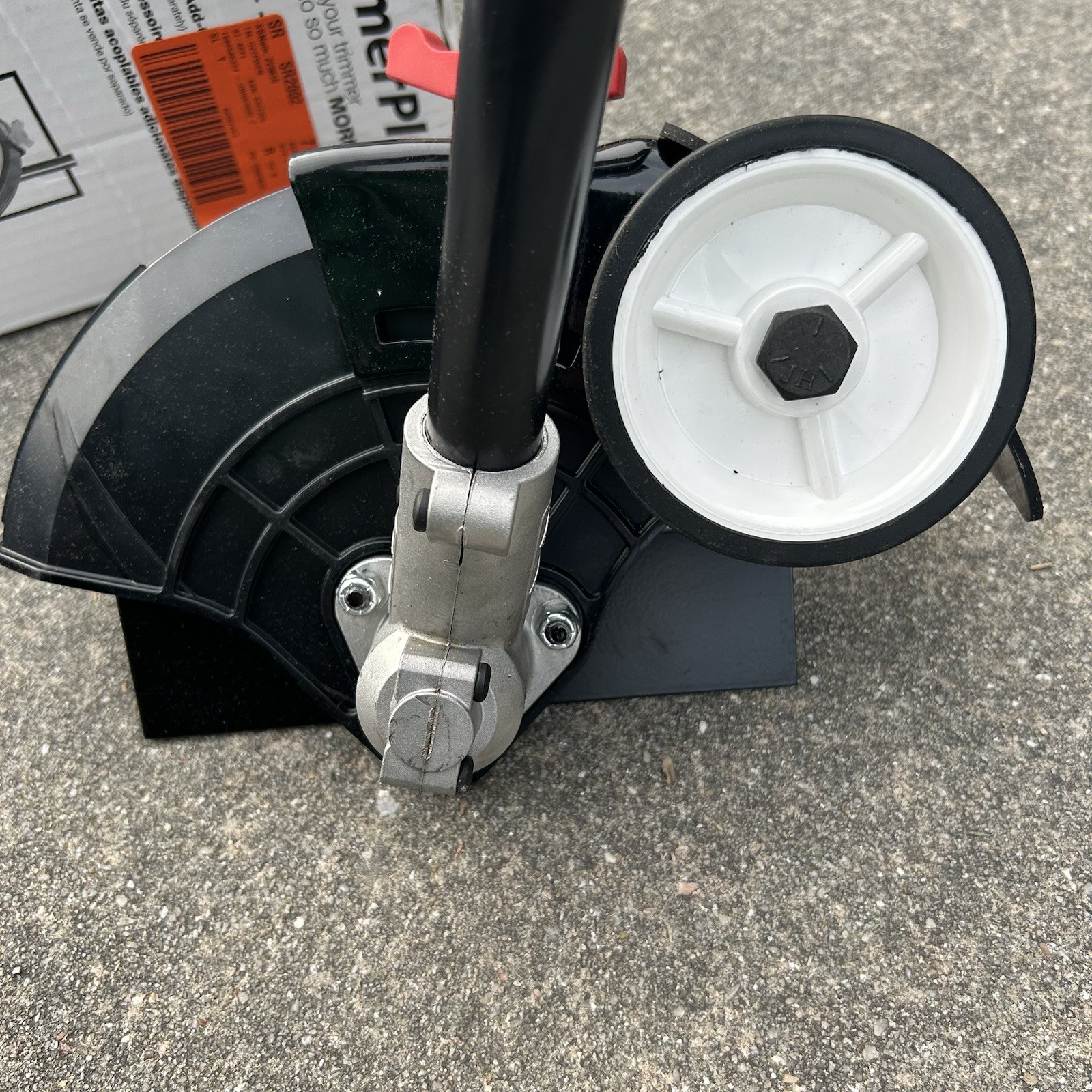 Trimmer Plus TPE720 Universal 7.5 In. Edger Attachment New