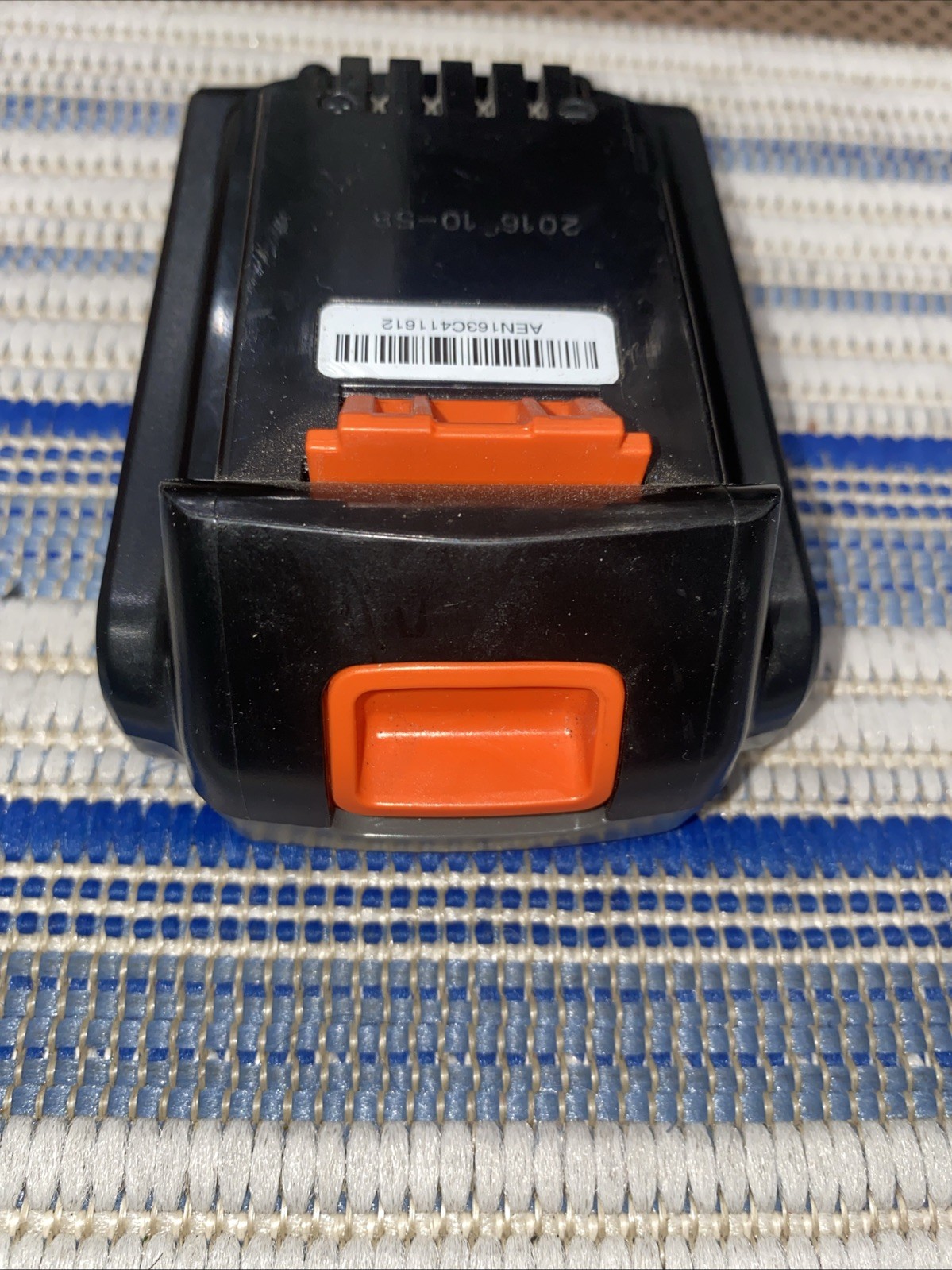 Genuine Black And Decker 20V Max Battery Pack Li-ion 2.5ah Model LBXR2520