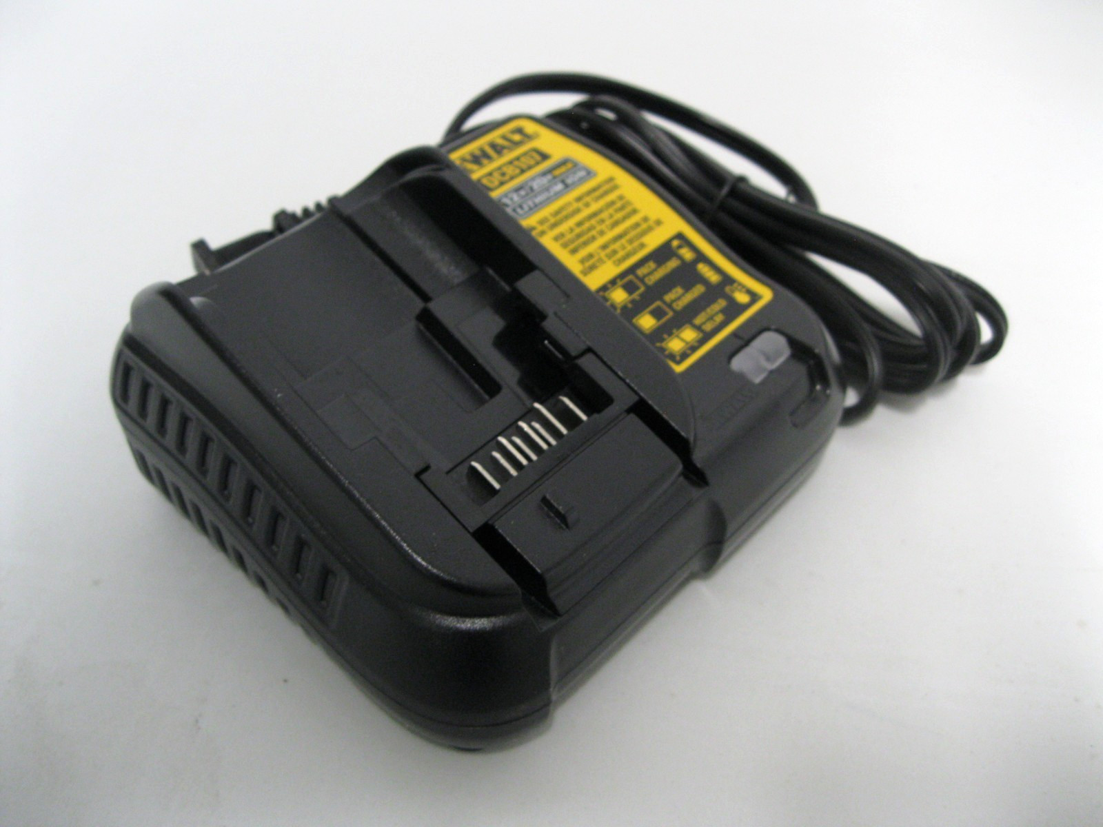 New Dewalt DCB107 12V & 20V Max Li-ion Battery Charger Replaces DCB112 , DCB100