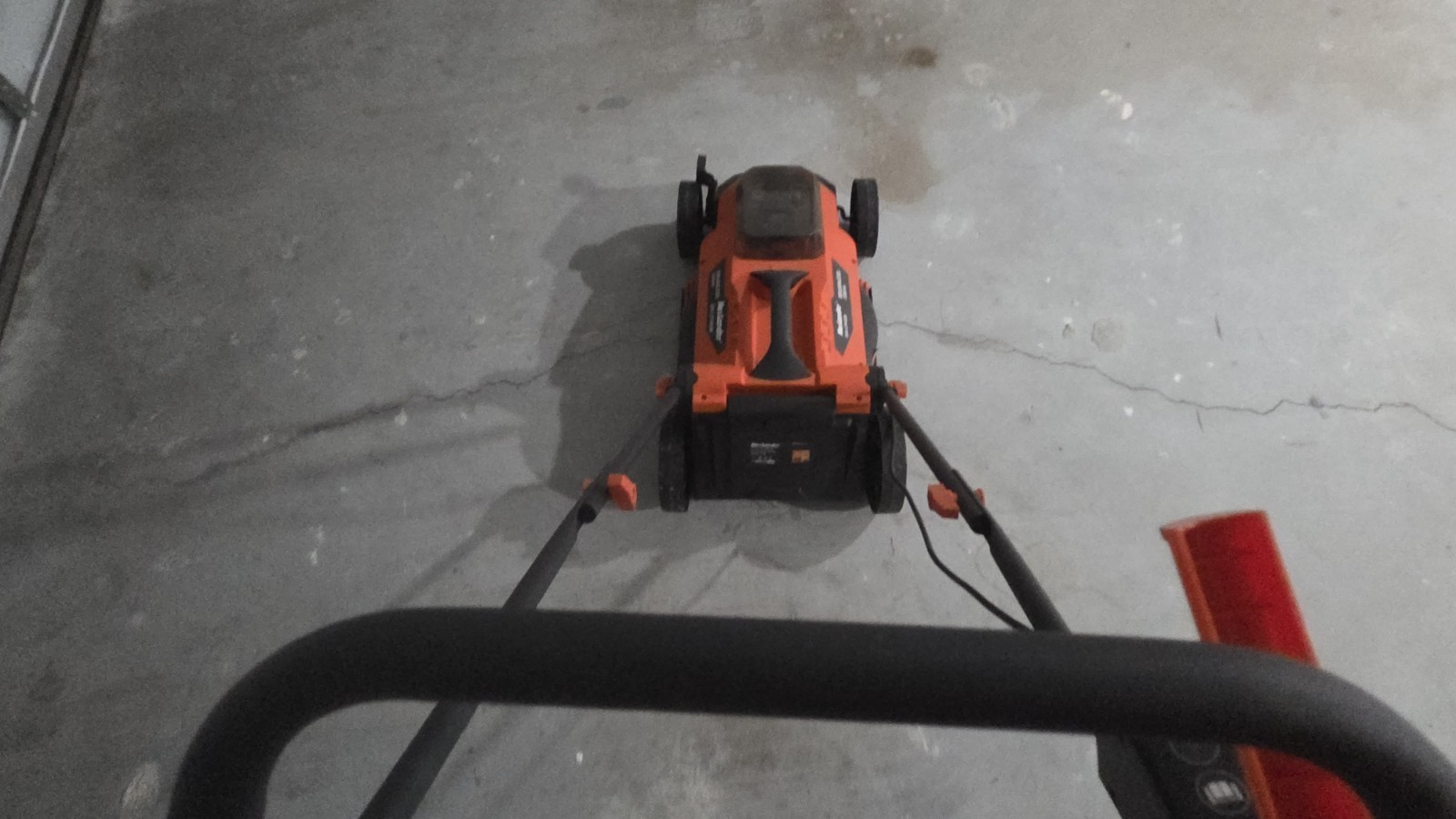 BLACK+DECKER MM2000 Corded Electric Walk Behind Push Lawn Mower