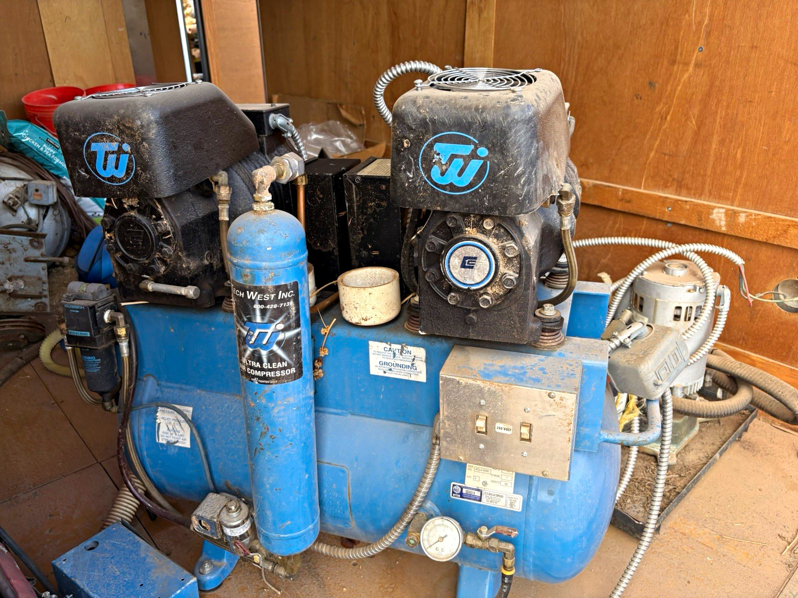 Air compressor