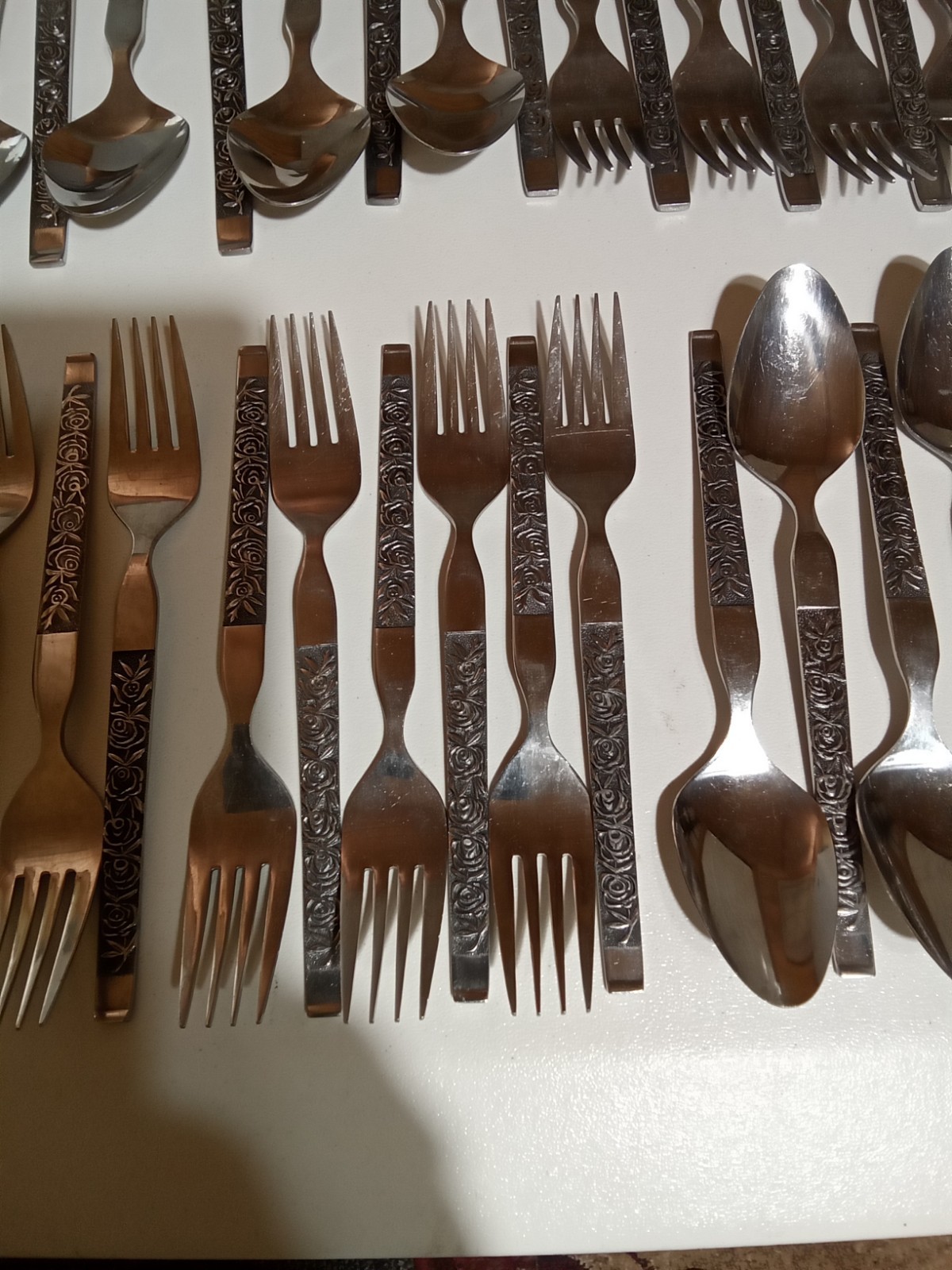 63pc Lifetime LCU 28 Roses Stainless Steel Flatware Set MCM