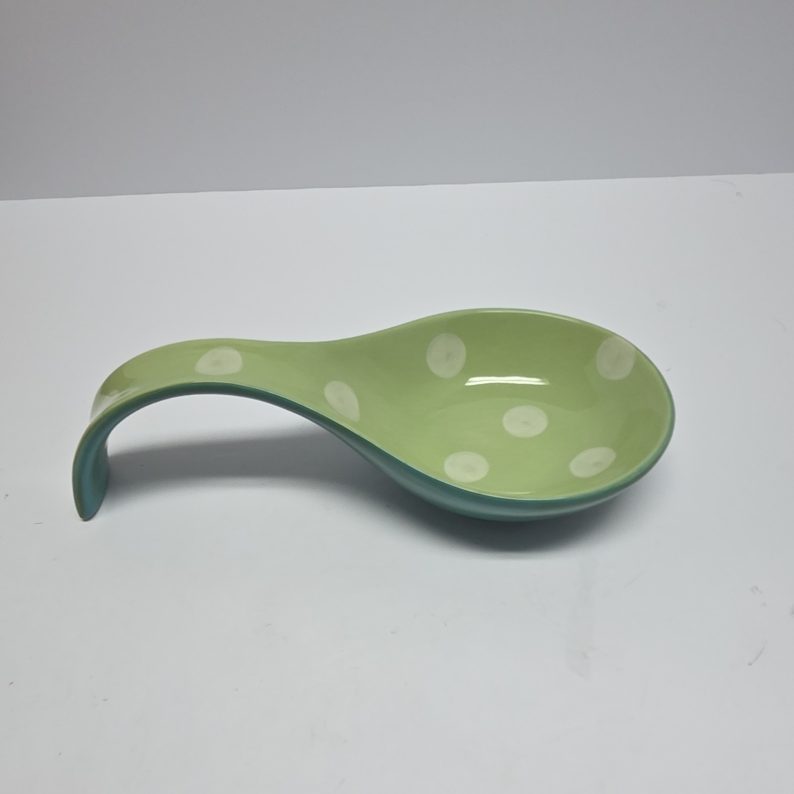 gp Green White Polka Dot Ceramic Spoon Rest Modern Design Less Than 10 in