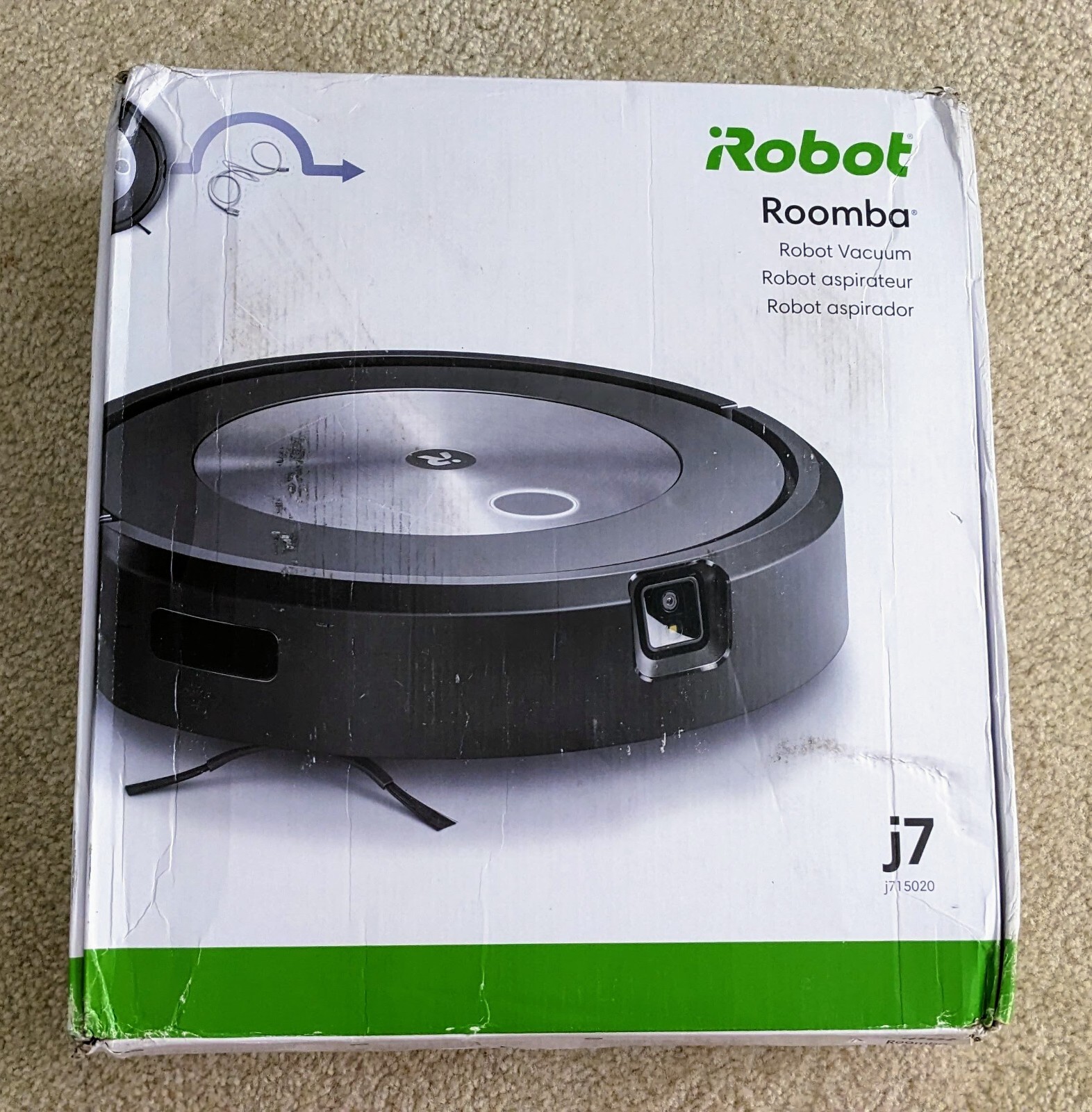 iRobot Roomba j7 (7150) Wi-Fi Connected Robot Vacuum