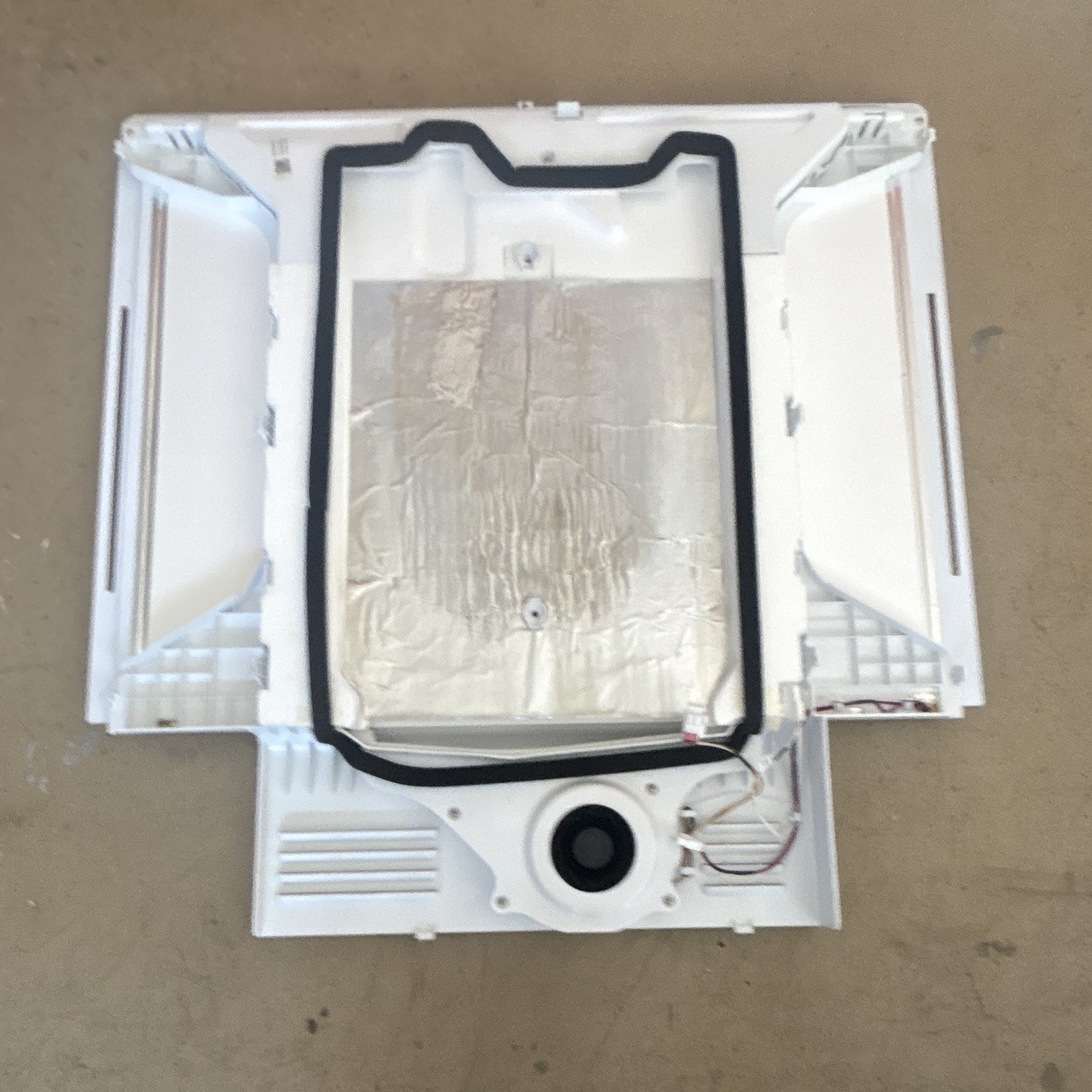 GE Profile Fresh View Air Tower w/ Fan & LED White Plastic MPN 0060859295