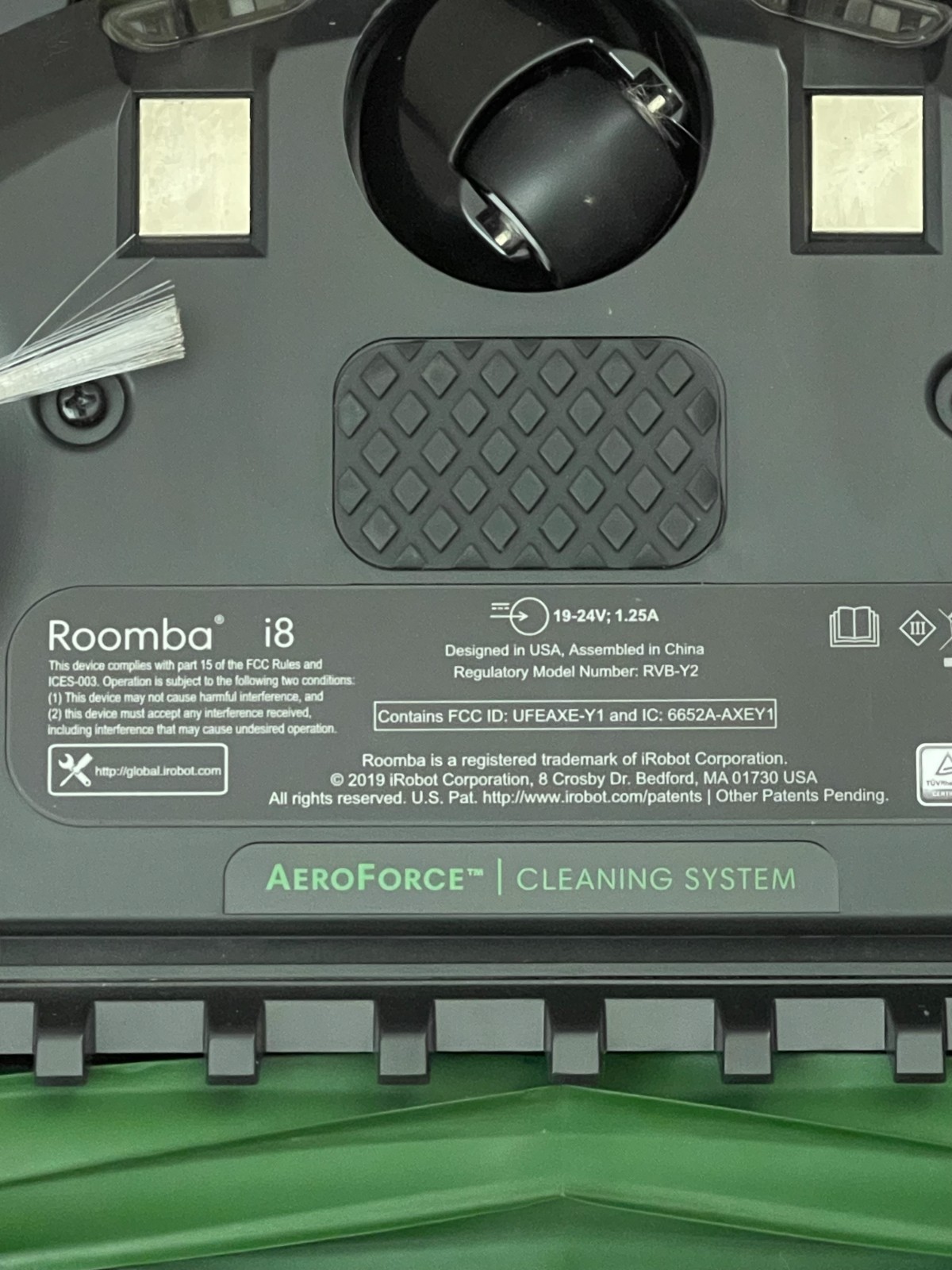 iRobot Roomba i8+ with Clean Base – One‑Owner, Very Clean + 10 Bags, 2 Filters