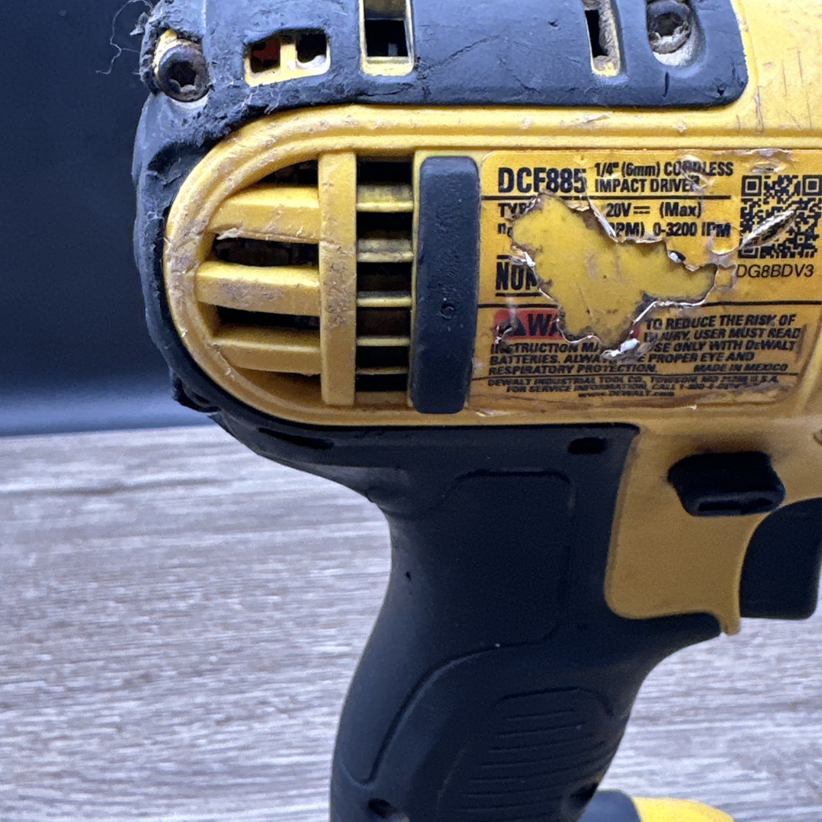 Dewalt DCF885 1/4 Impact Driver Drill Tool Only No Battery Or Charger