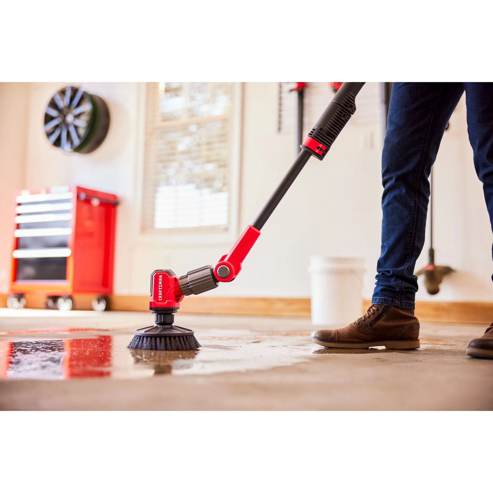 CRAFTSMAN V20* Cordless 2-in-1 scrubber (Bare tool) – CMCPS520B