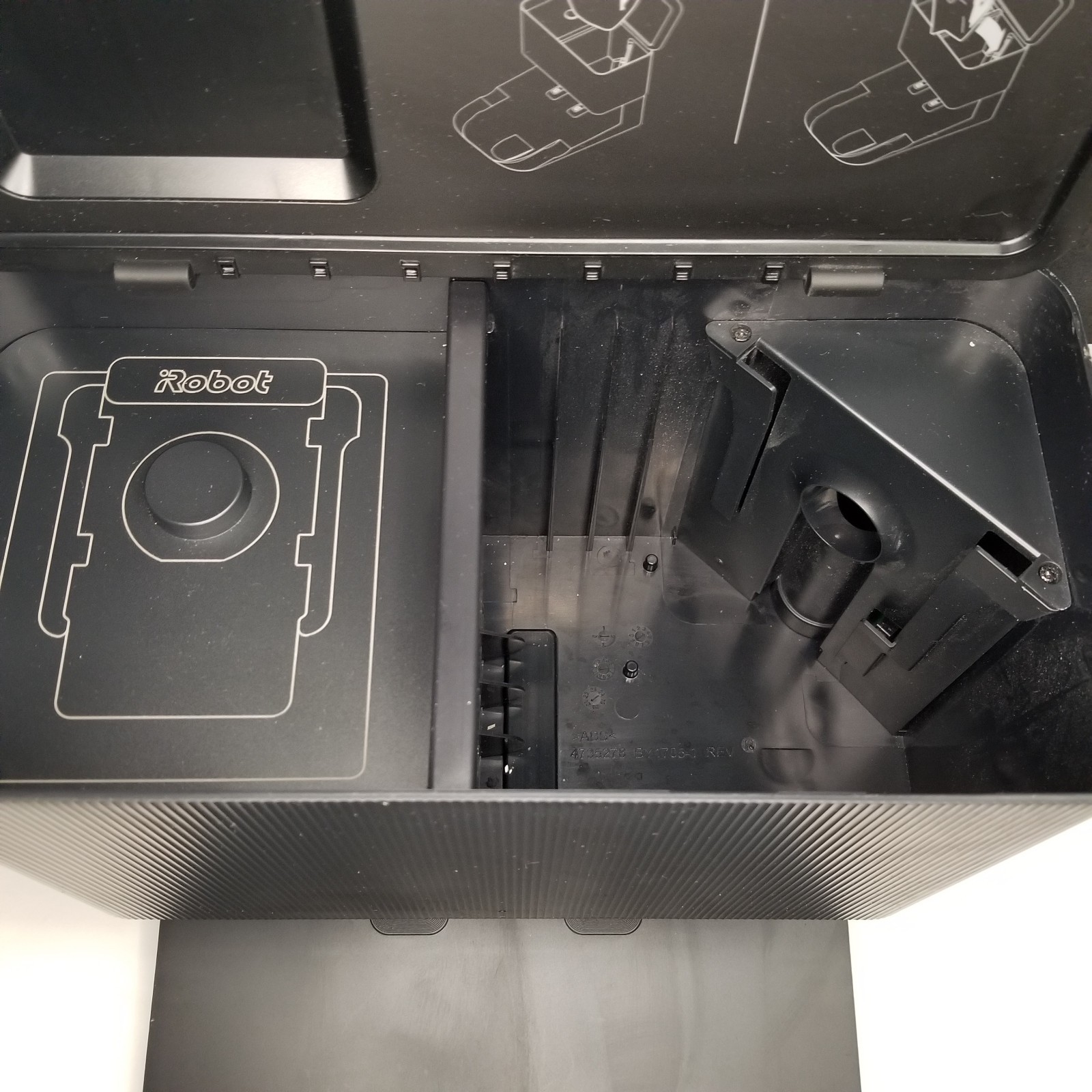 iRobot Clean Base Dirt Disposal Charging Dock Roomba J7 J8 J6 ADG-N1
