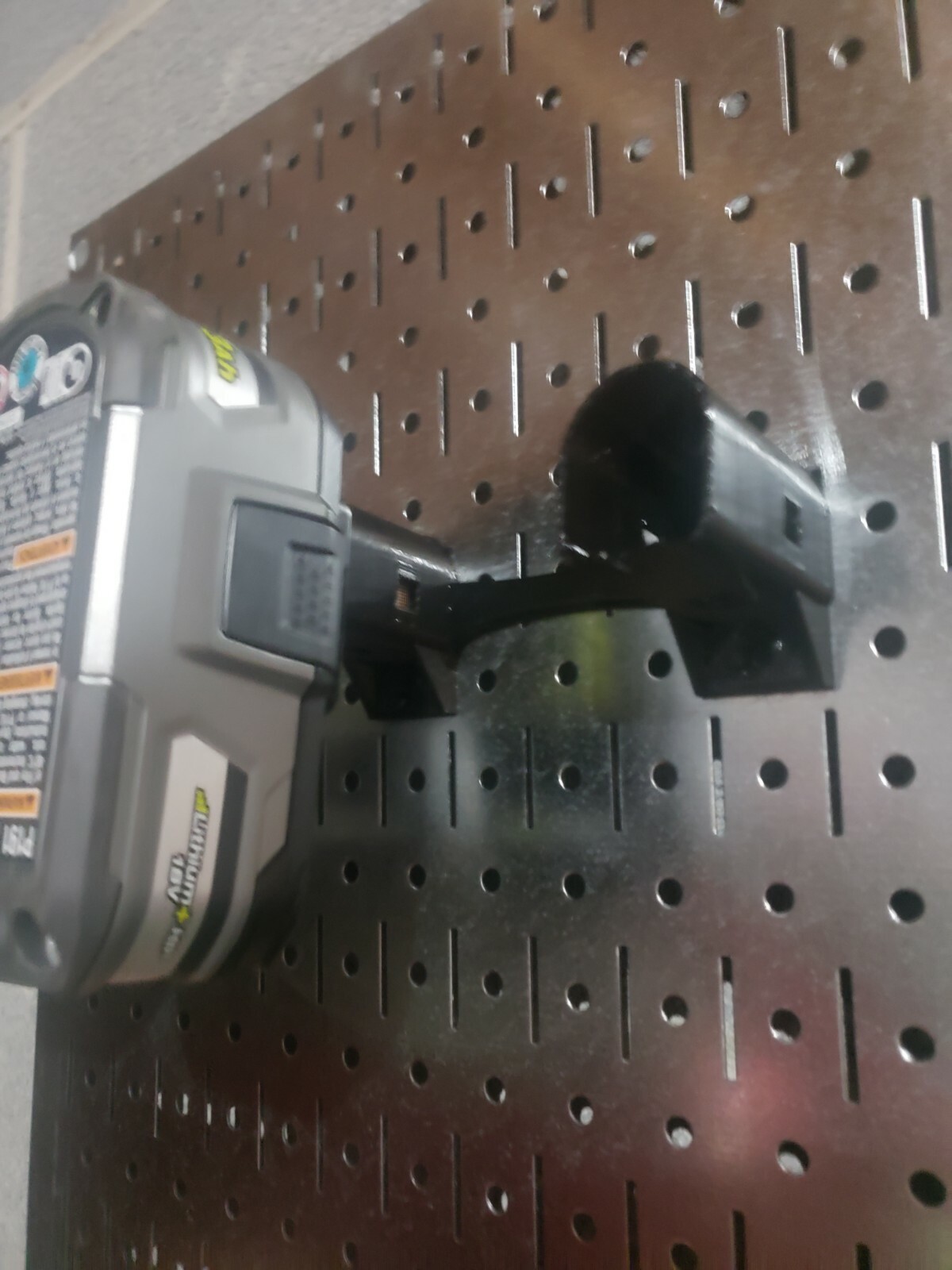 TRIPLE RYOBI GREEN Battery Holder Wall Mount for Ryobi One+ One Plus 18V