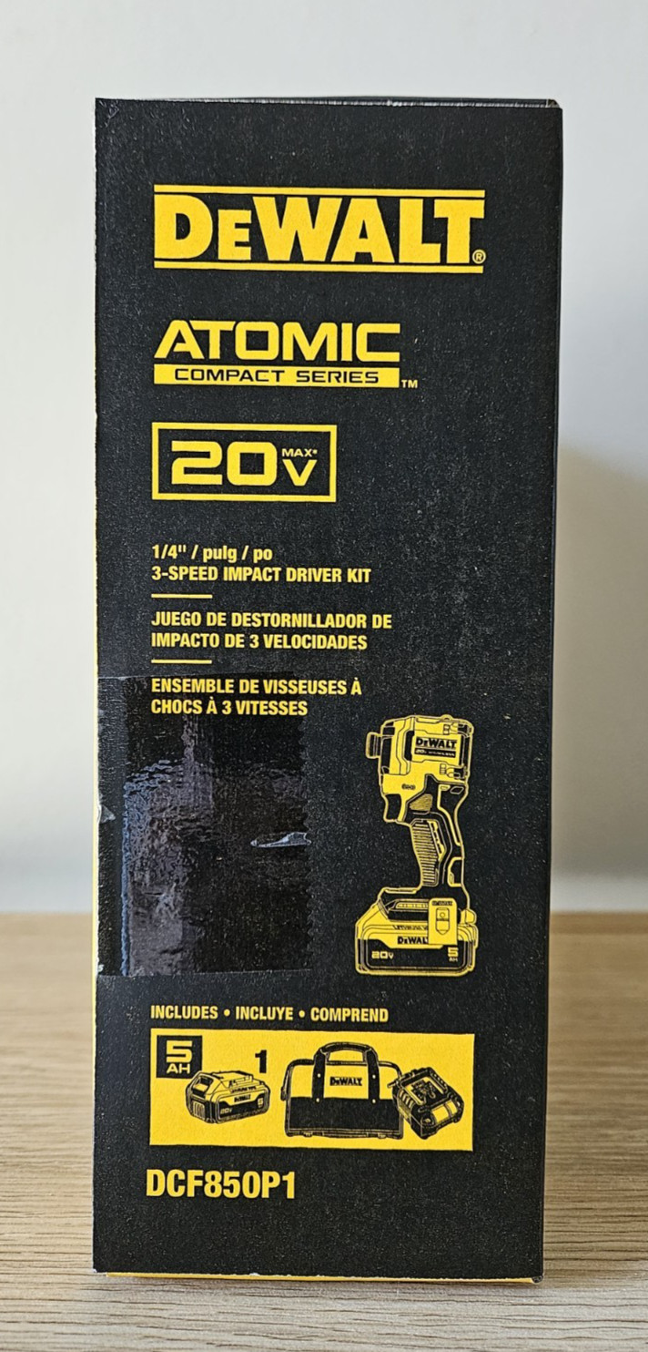 DEWALT ATOMIC 20V 1/4″ IMPACT DRIVER KIT W/ BAG, 5Ah BATTERY & CHARGER DCF850P1