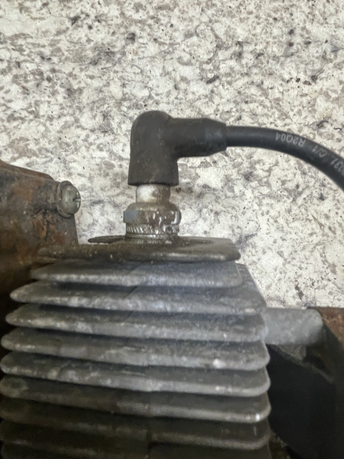 OEM Troy-Bilt 31cc TB15CS Trimmer Engine (Untested, Spins Freely) MTD 75304332