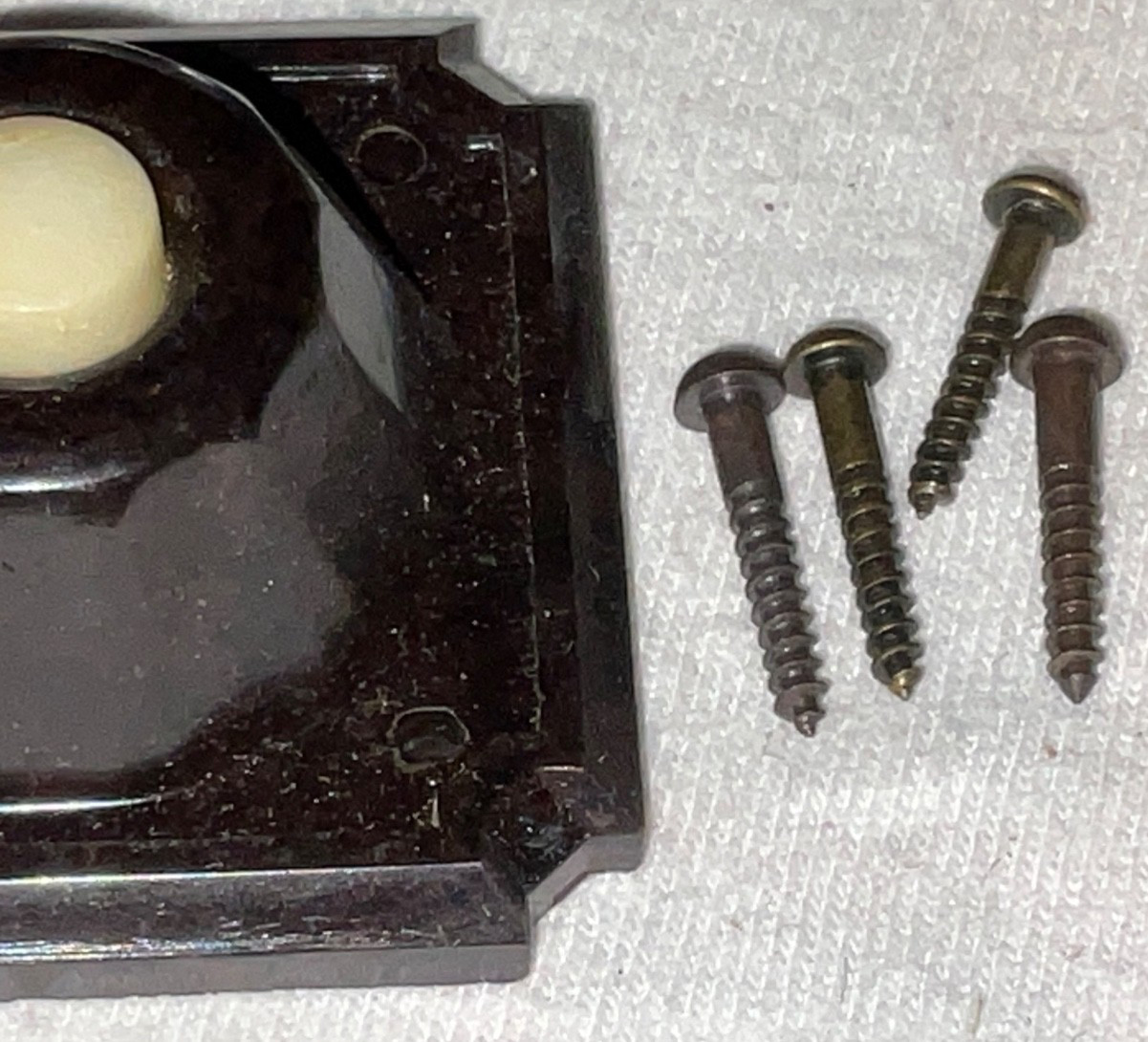 EAGLE No 143 Bakelite Brown Push Button Wired Doorbell New Old Stock ELECTRICAL