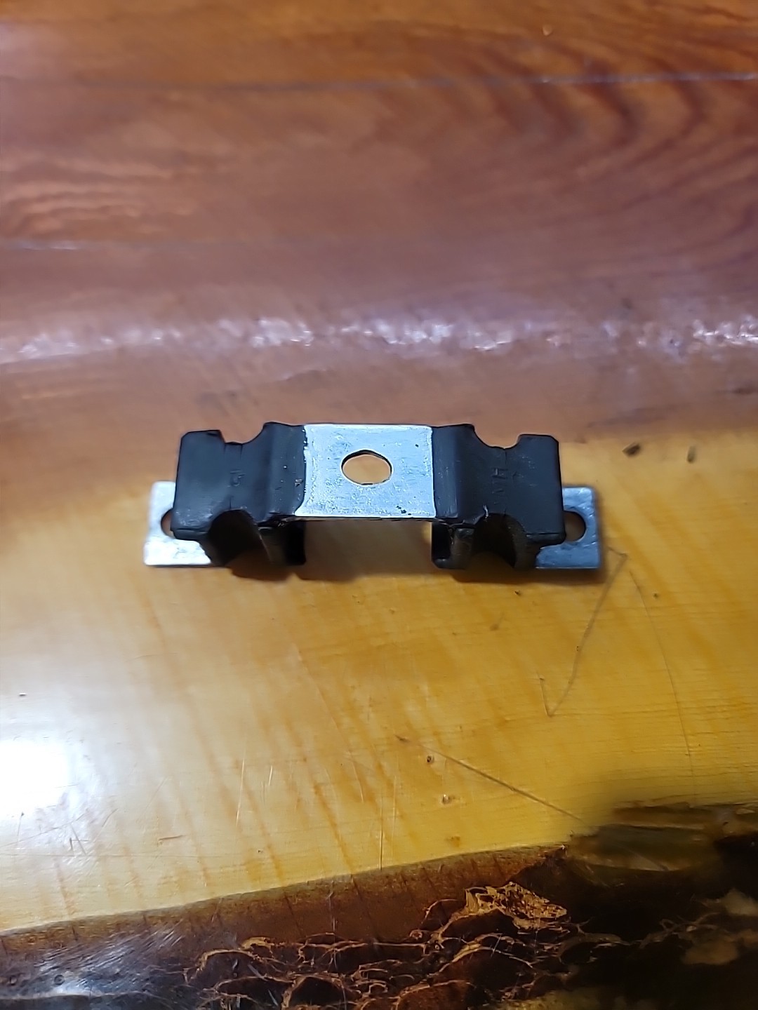 Genuine NOS McCulloch 800 805 850 8200 DB80 SP80 81 70 60 Chainsaw Rubber Mount