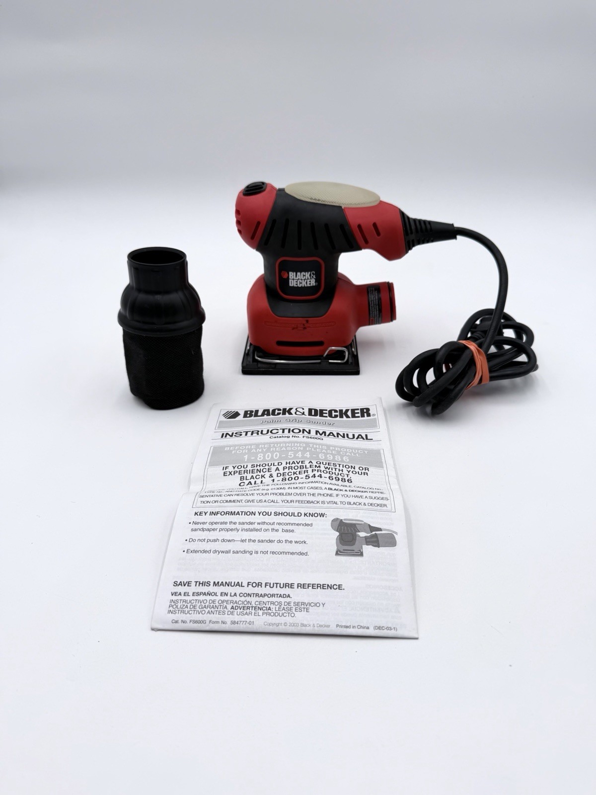 Black+Decker FS600G Type 1 1/4 Sheet Finishing Palm Sander Corded W Bag Working