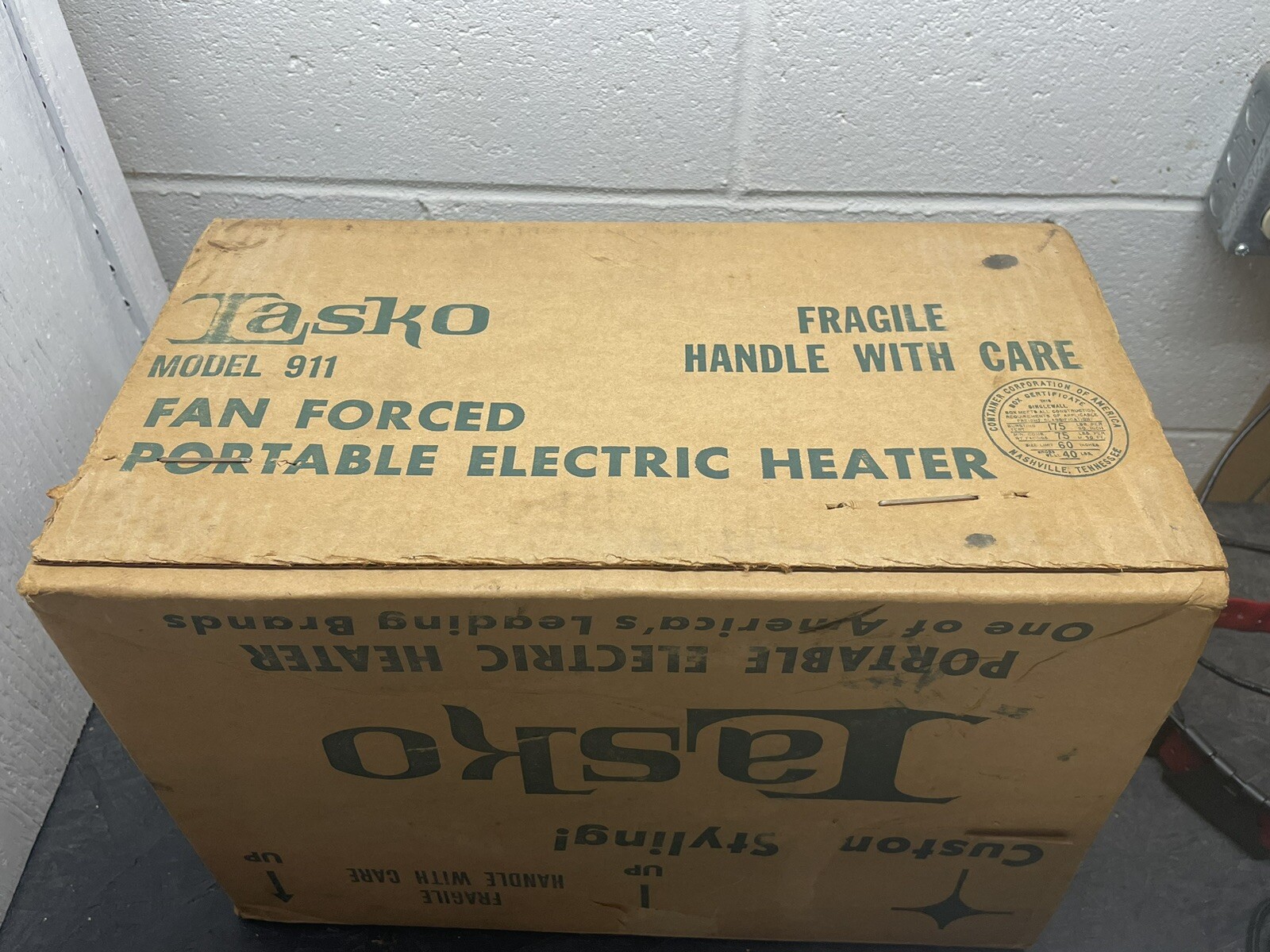 Vintage Lasko Portable Electric Heater 1350 Watt