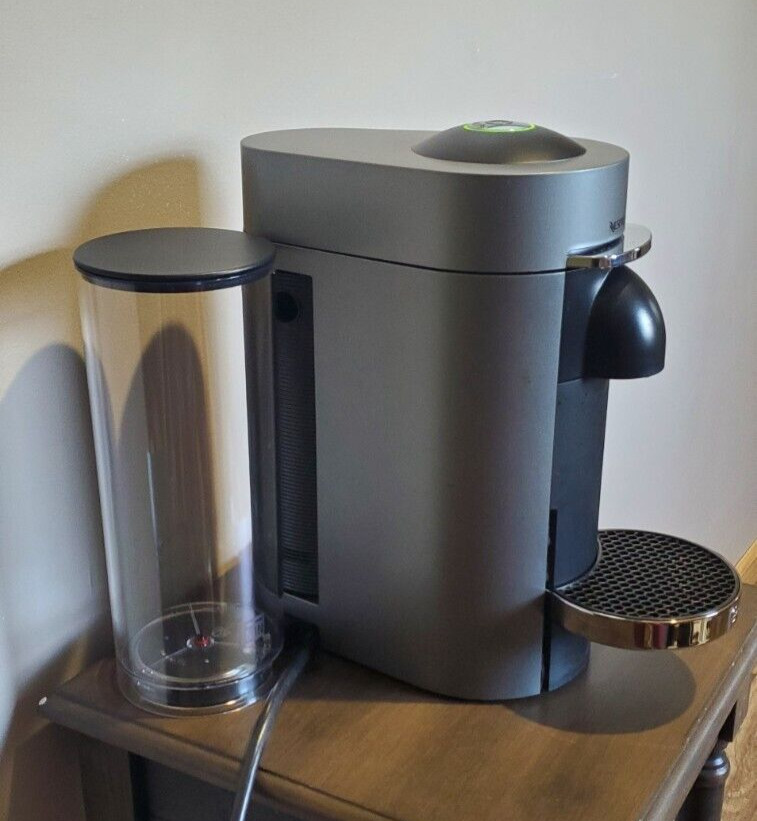 Nespresso Vertuo Plus: Deluxe Version with 2 Nespresso Glass Mugs