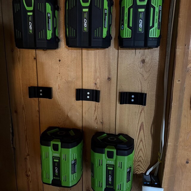 8 Pack – Battery Holder Wall Mount Shelf For EGO 56V – 3D Printed