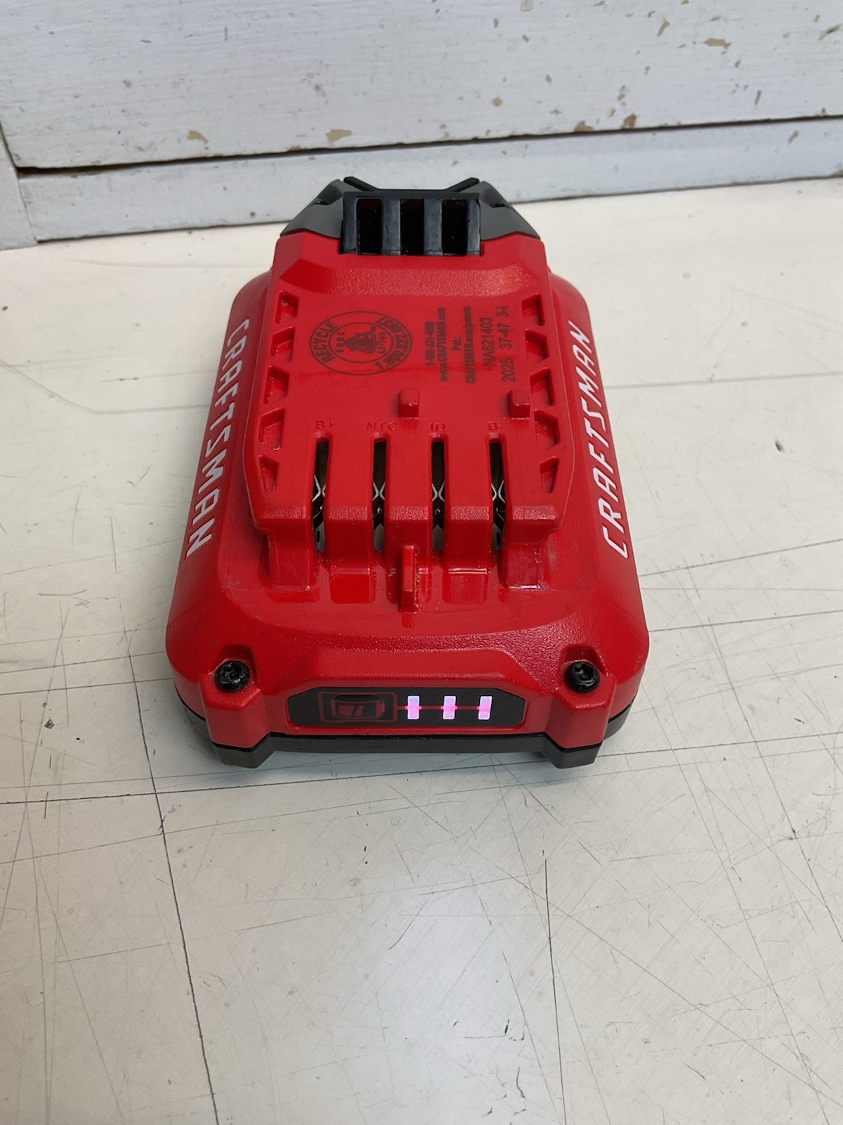 Craftsman 20V 2.0Ah Lithium-Ion Battery (CMCB202)