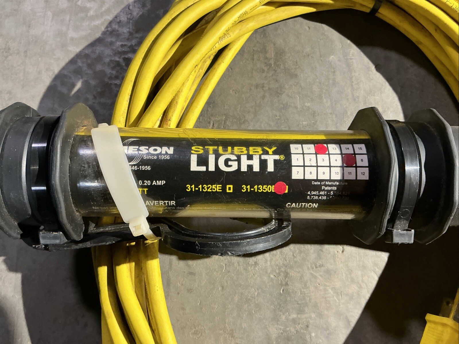 Jameson Corp. Sylvania Stubby Light 31-1350E 13 Watt 25ft Cable