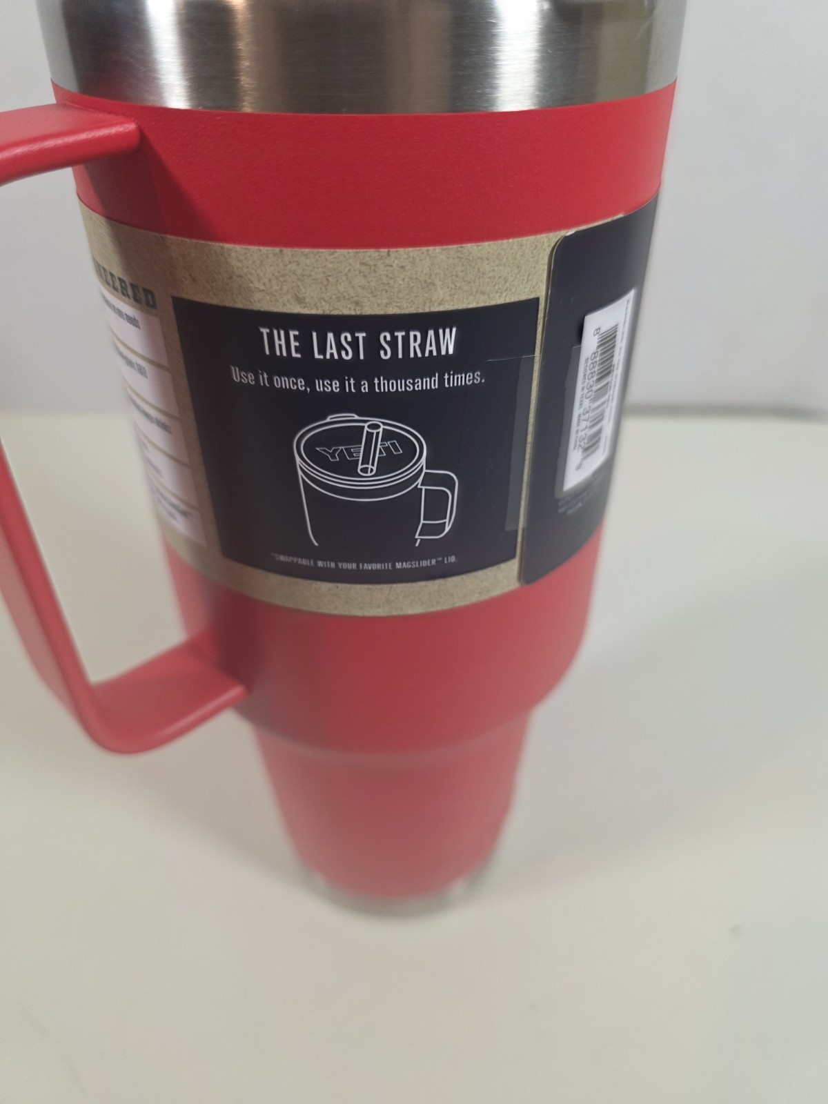 Yeti 42oz. Rambler With Straw Lid “Rescue Red” NEW