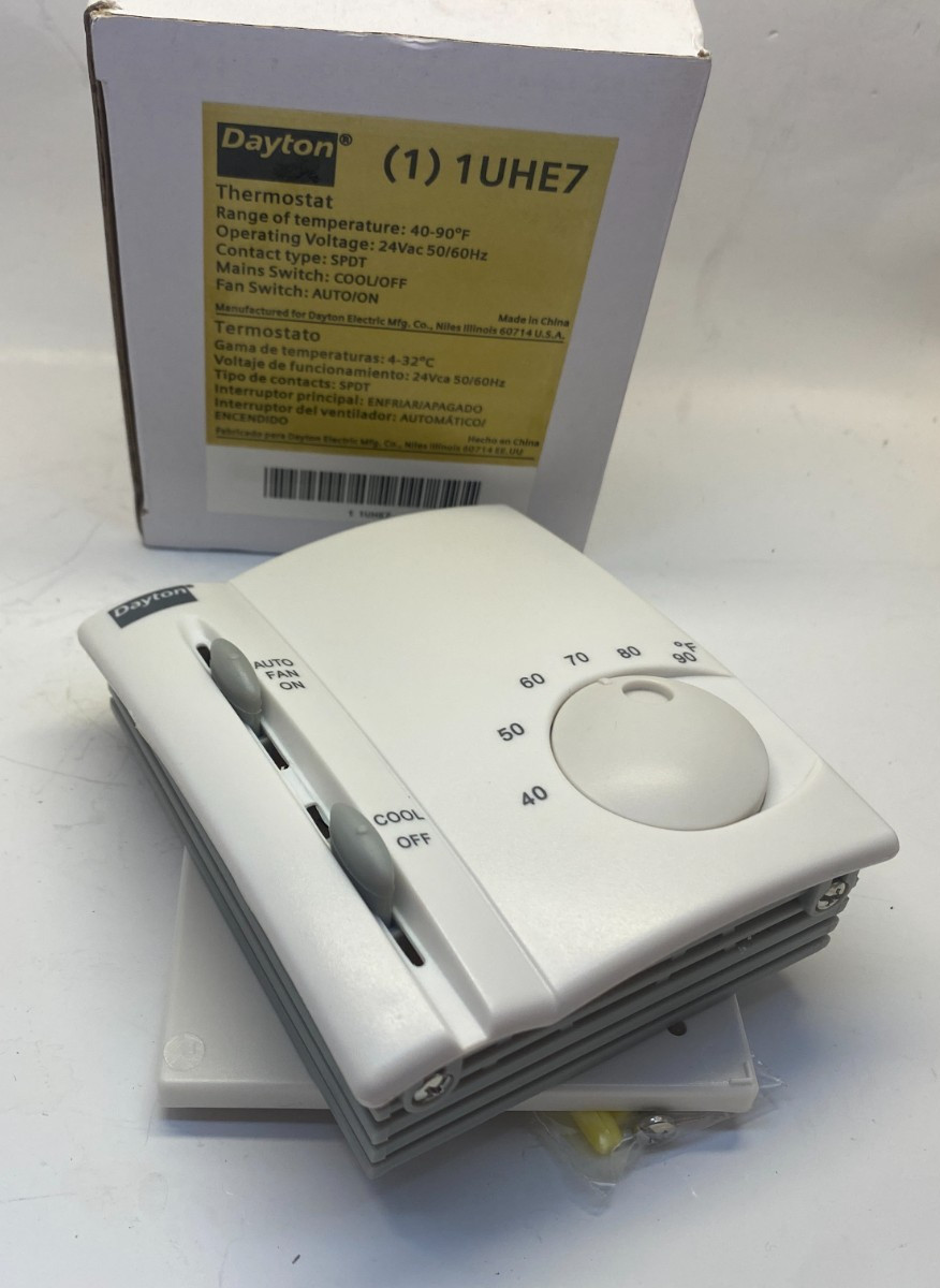 DAYTON Low Voltage Analog Thermostat (Cool Only) – 24VAC – Rectangle – White –