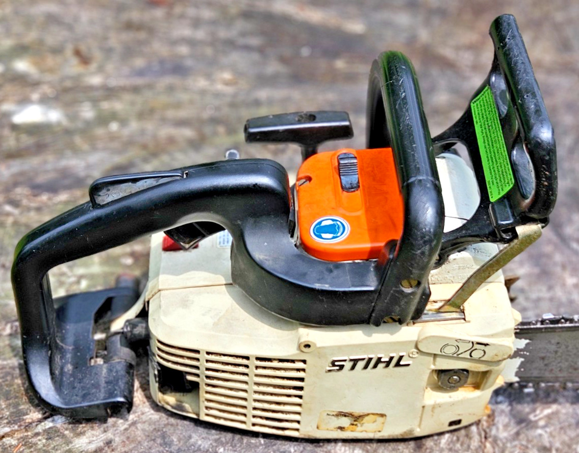 Vintage Stihl 011 AVT Electronic Quickstop Runs low compression READ description