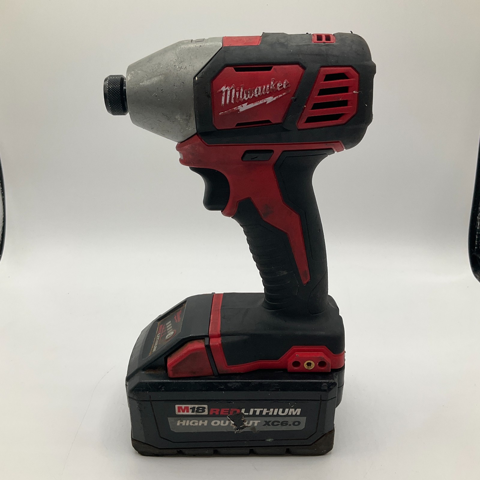 Milwaukee 2656-20 M18 Cordless 1/4″ Hex Impact Driver with XC6.0 Battery