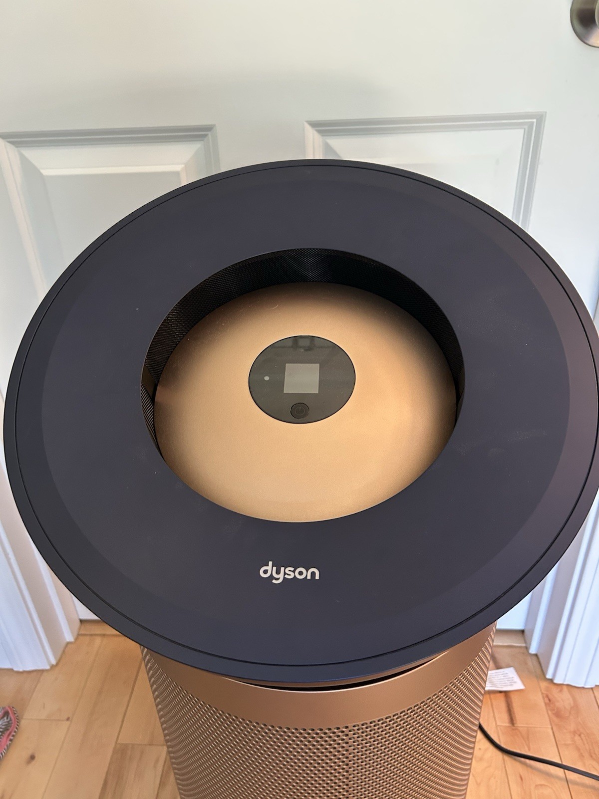 Dyson Pure Cool DP04 Tower Air Purifier HEPA/Carbon Wi-Fi Alexa Black/Gold.