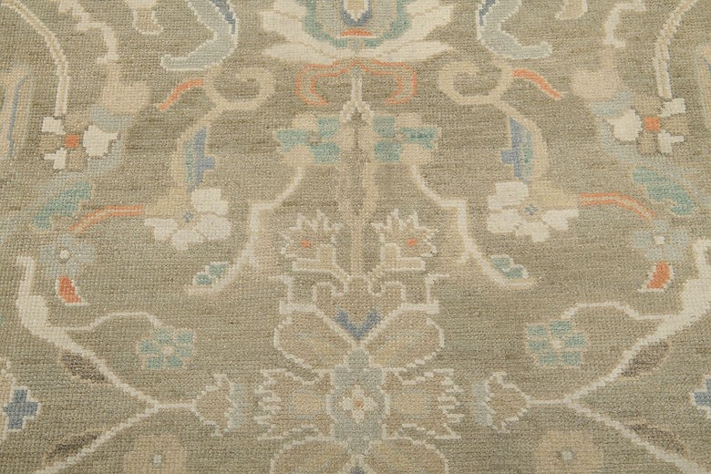 5.11 x 8.11 ft Hand Knotted Sultanabad Rug