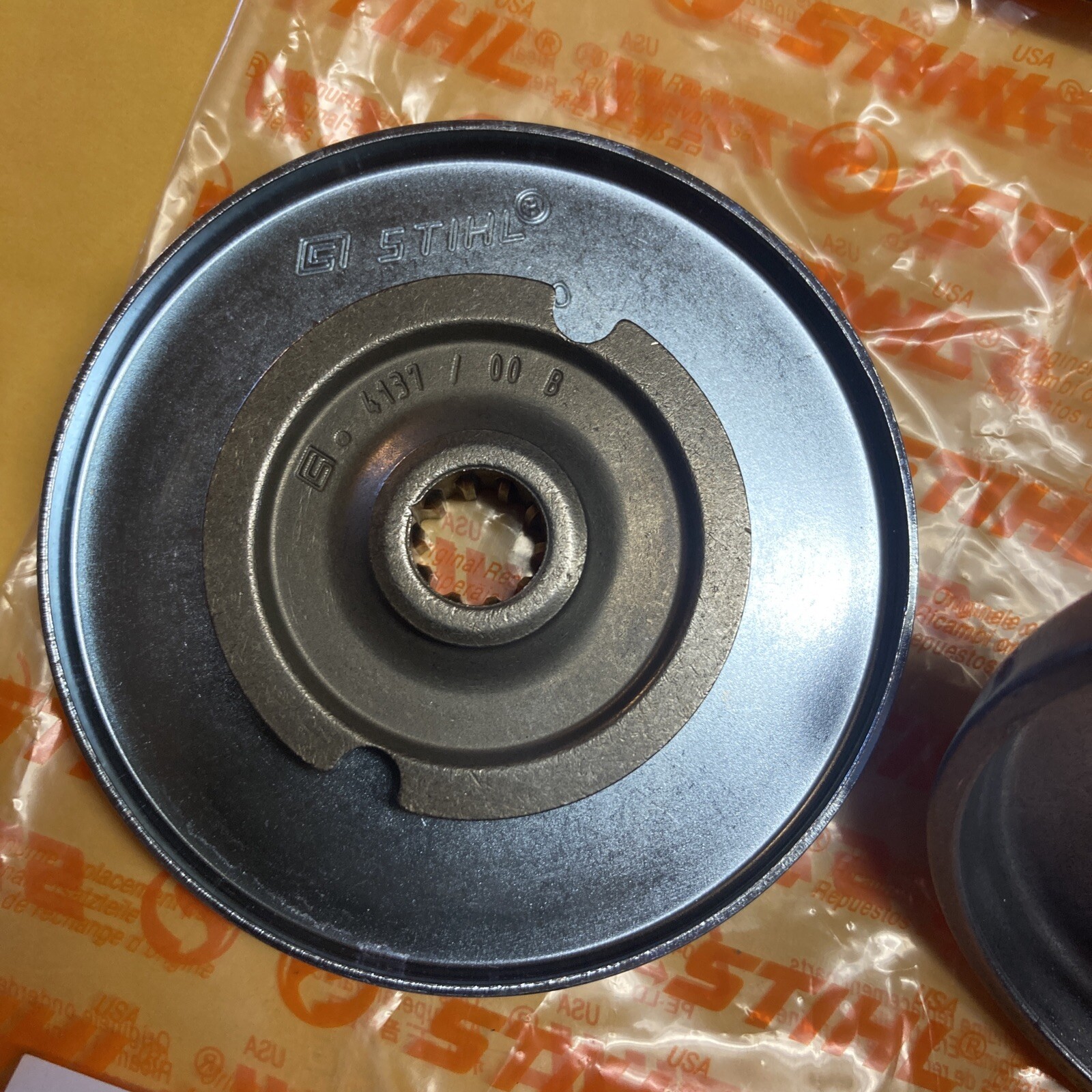 NEW Genuine OEM STIHL FS 56 RC Trimmer Gearbox Gear Head Assembly