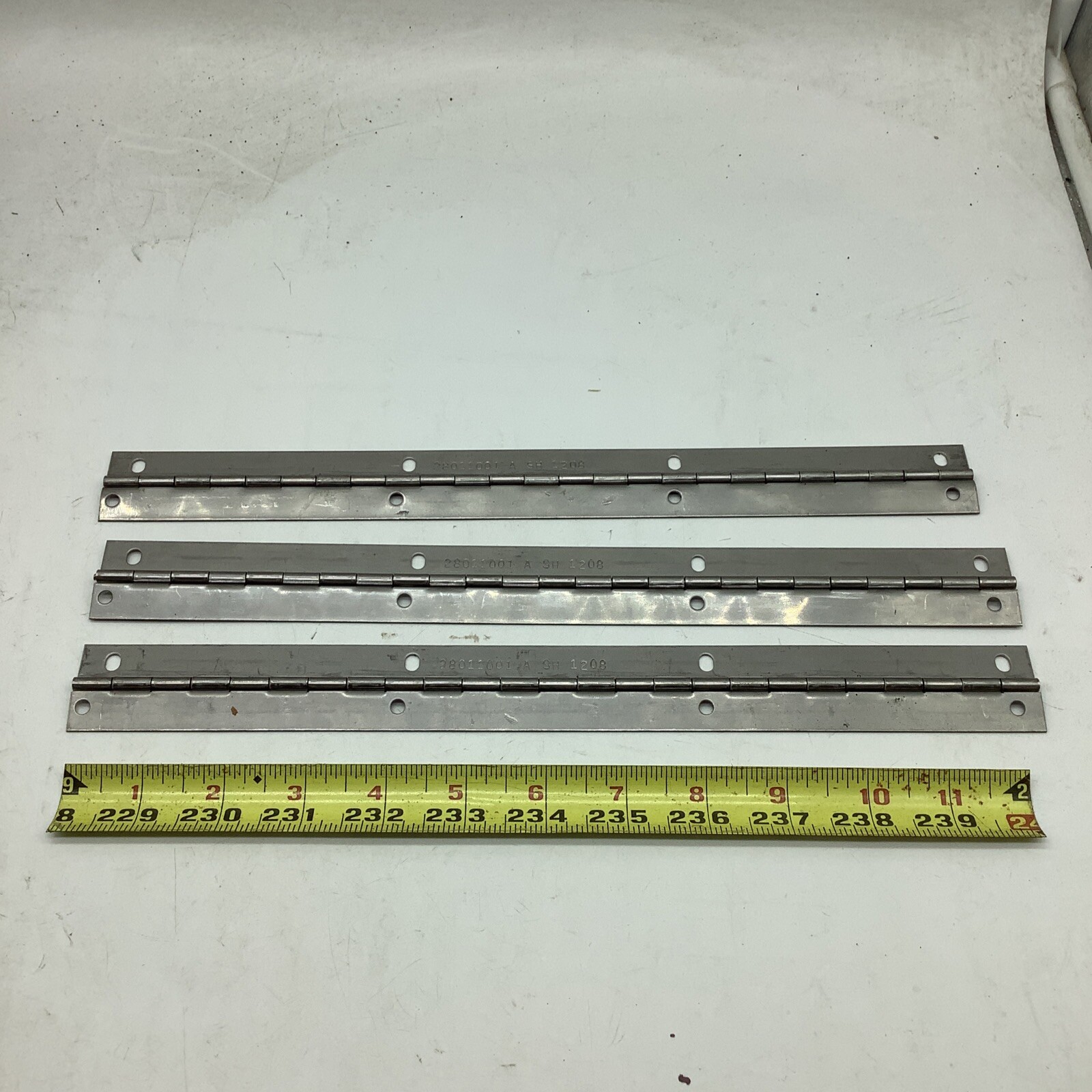 Piano hinges Stainless Steel, offset, 1 1/4” x 12 1/2”(6 pc in Lot) 2506- vid4-4