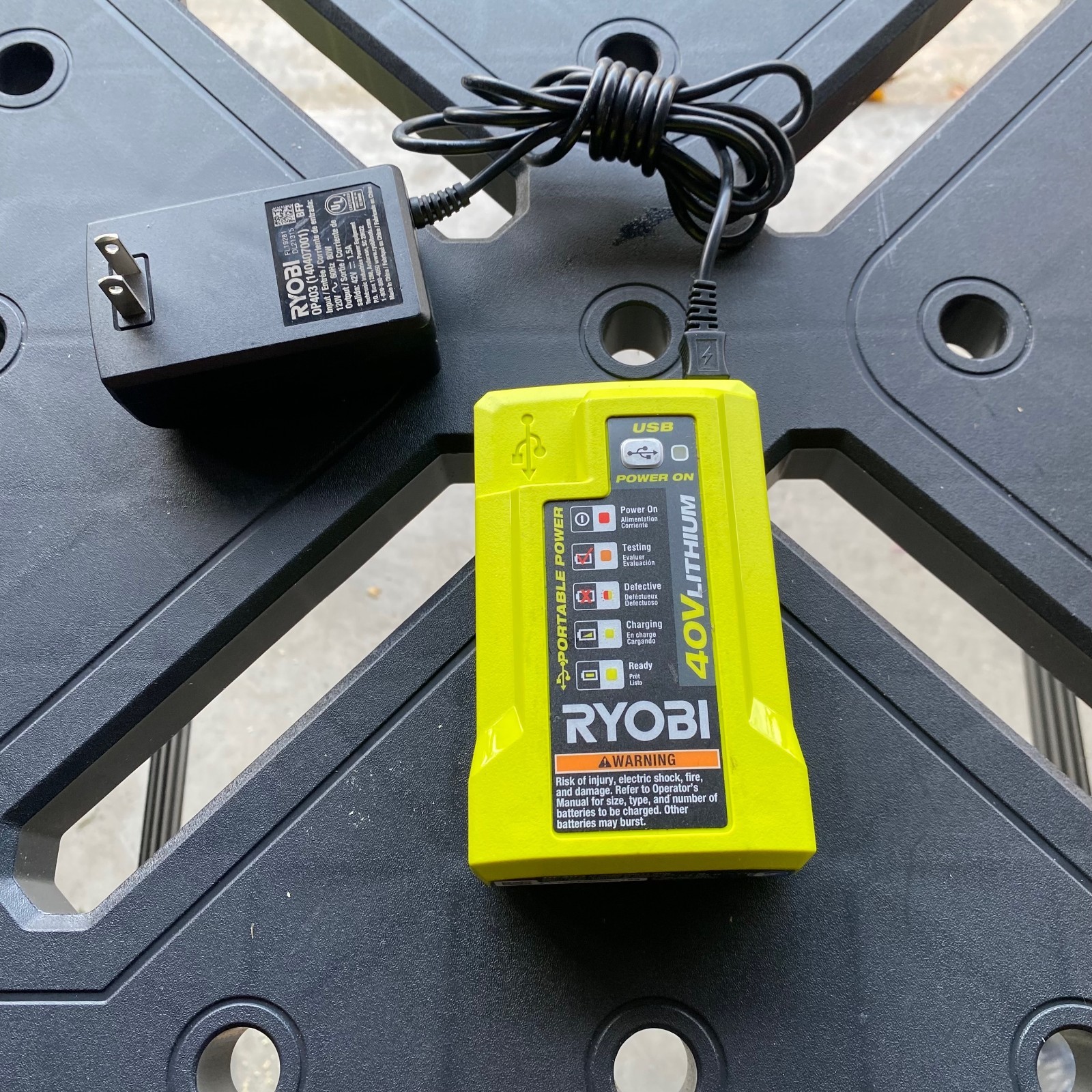 Ryobi OP403 40V Lithium-Ion 2-in-1 Battery/USB Charger – TESTED & WORKS!