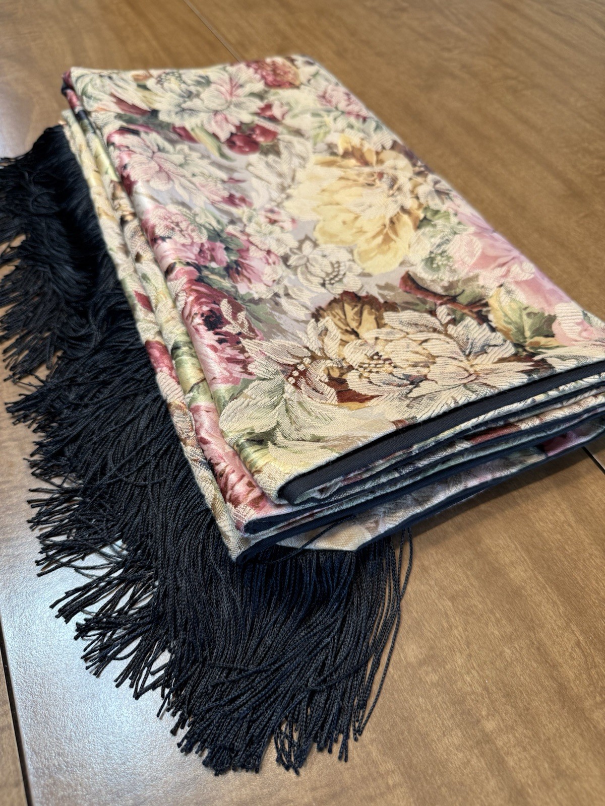 VTG Floral Damask Brocade Table Runner Black Silky Lining Fringe Custom 72×32”