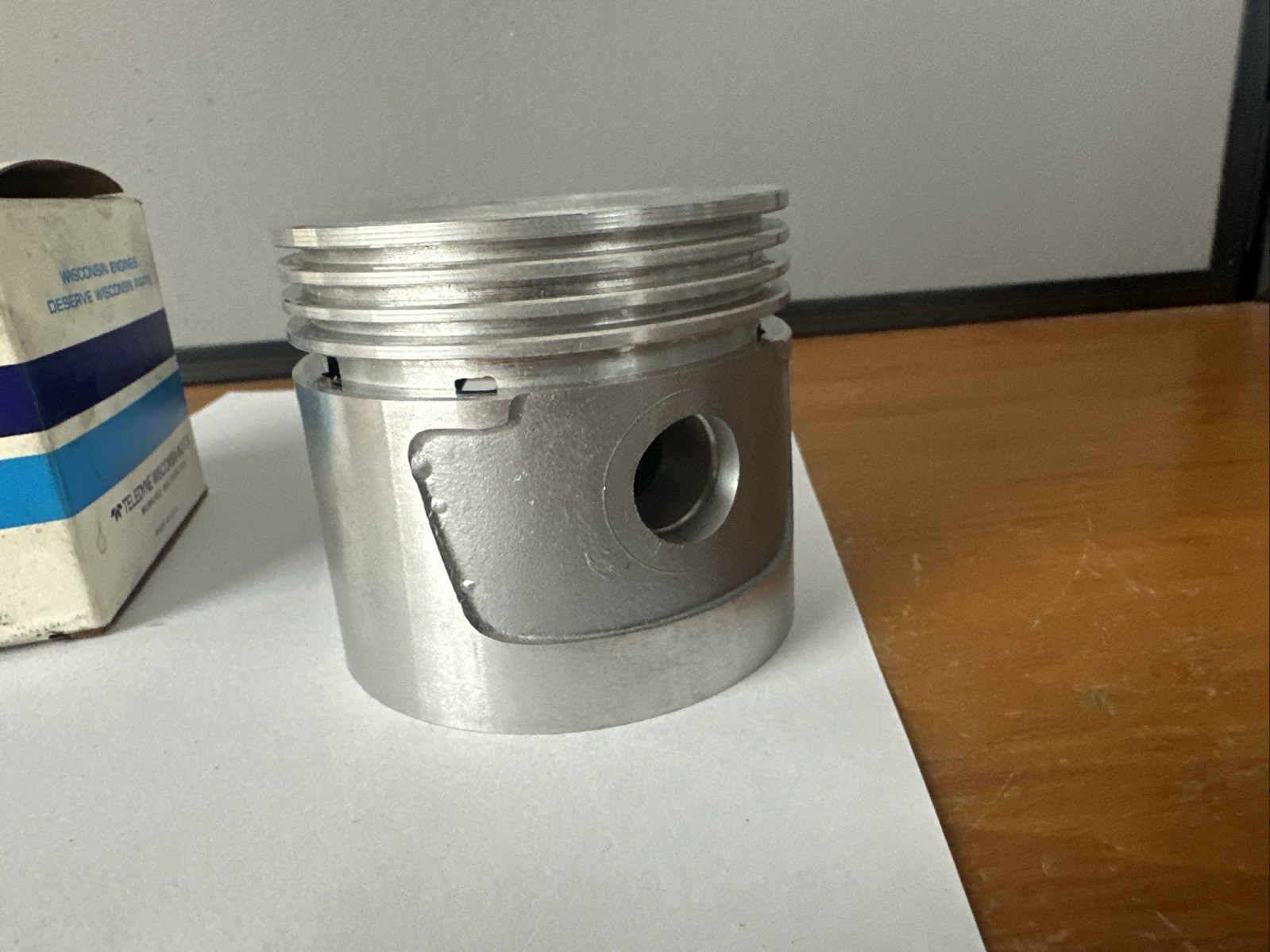 Wisconsin Teledyne Bolens New Old Stock DB210-1S30 Piston