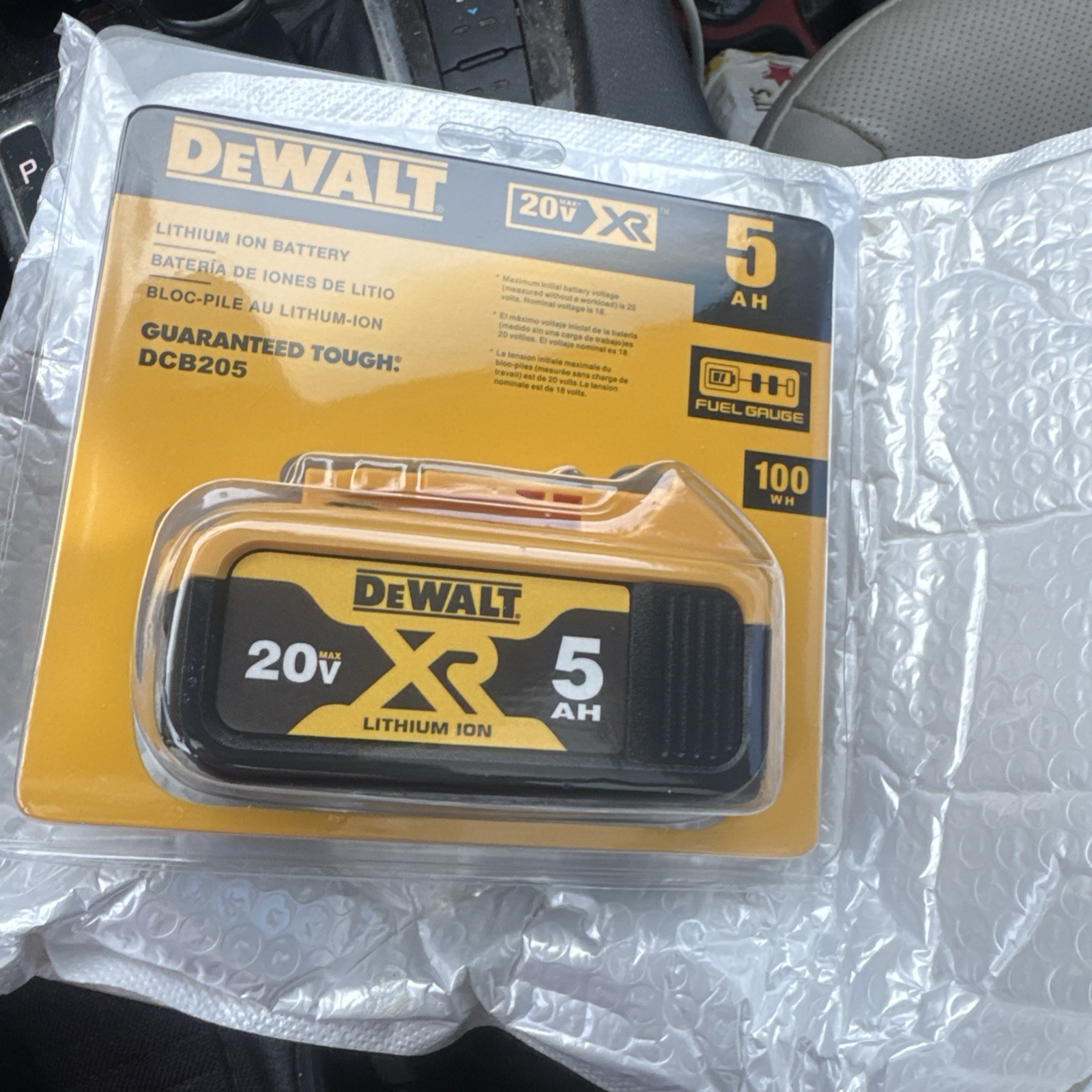 2Packs New DEWALT DCB205 20V Max XR 5.0Ah Lithium-Ion Battery for Tools USA