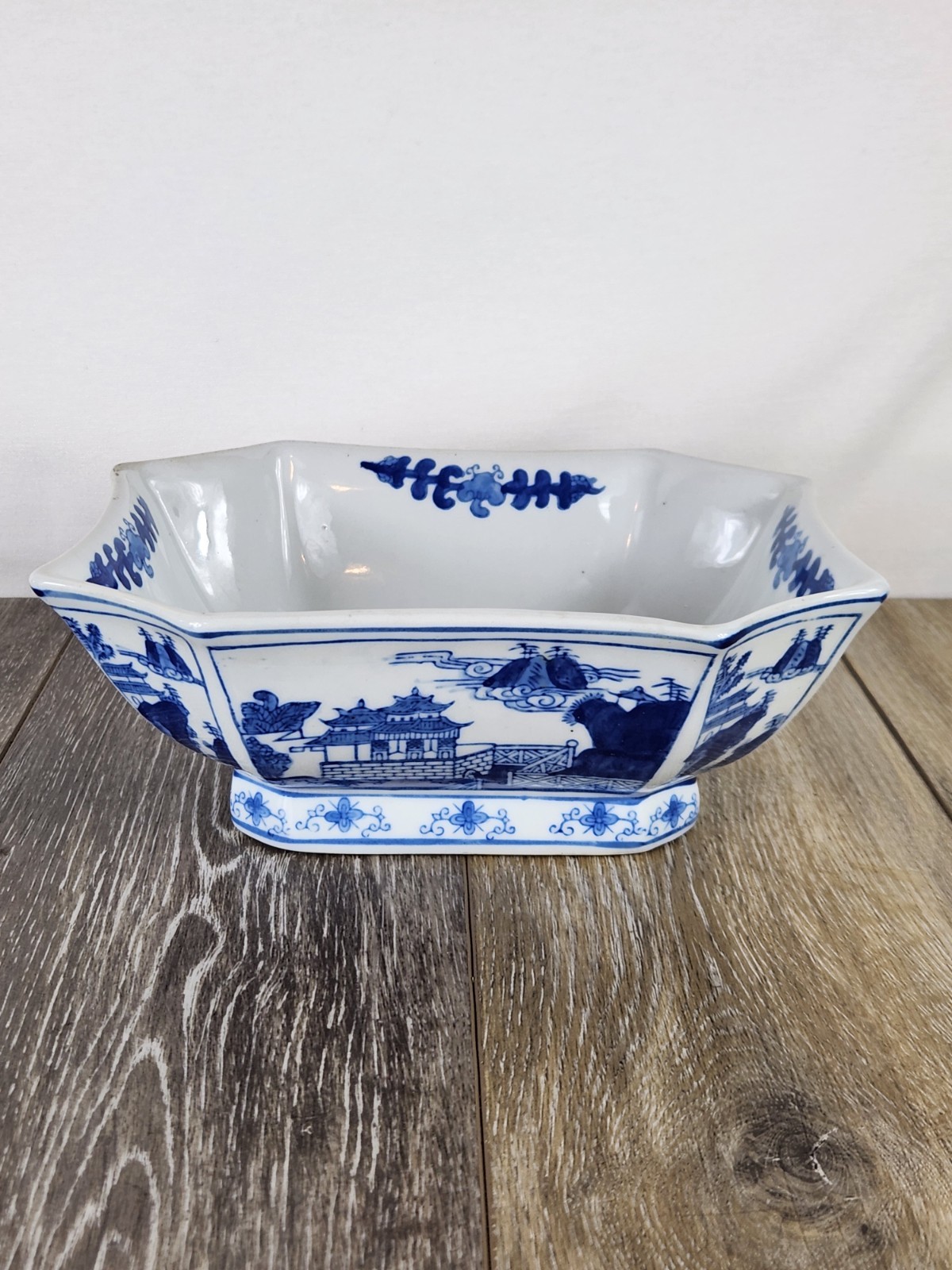 Vintage Blue & White Chinese Octagon Pagoda Chinoiserie Bowl – Asian Home Accent