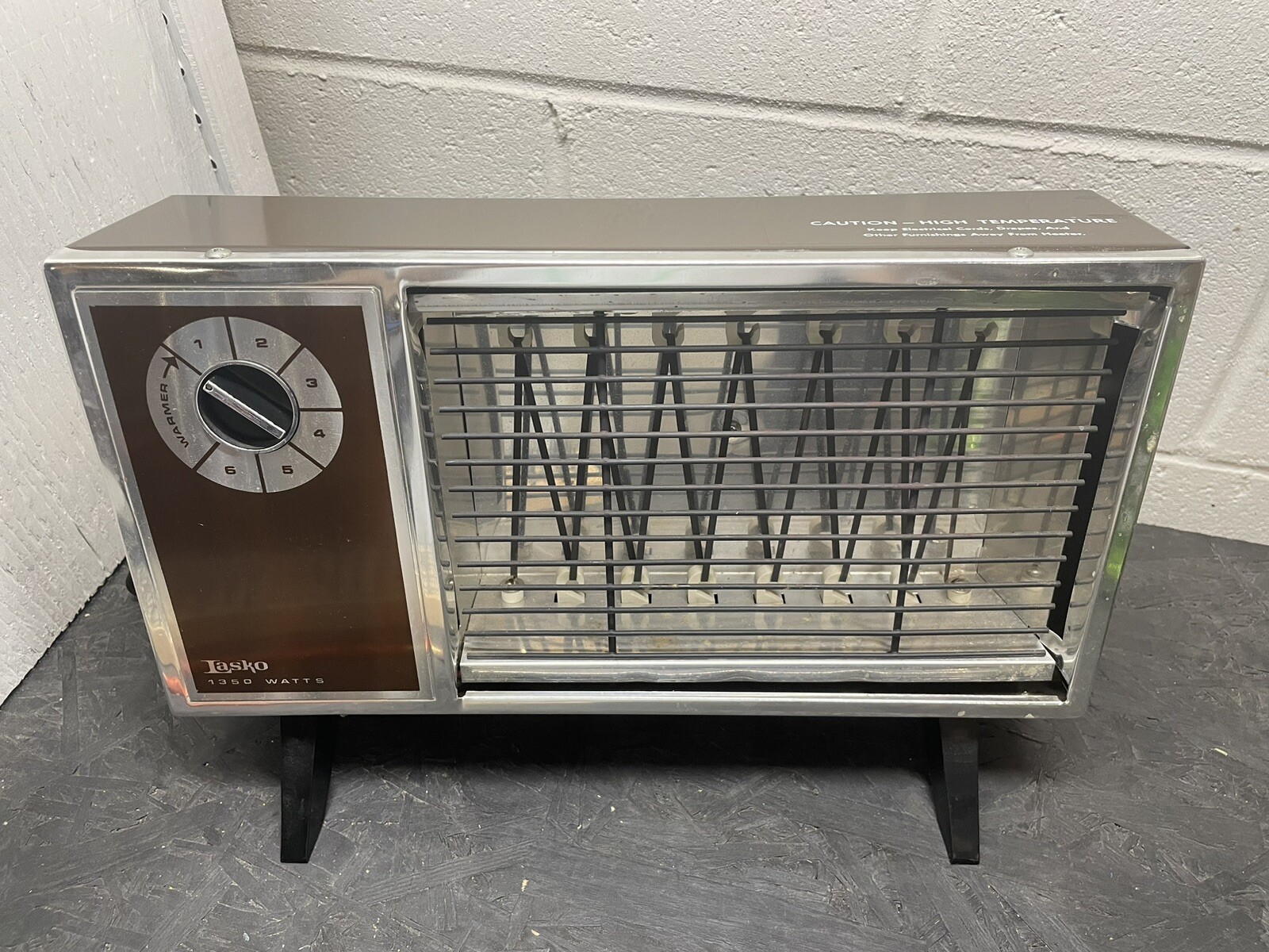 Vintage Lasko Portable Electric Heater 1350 Watt