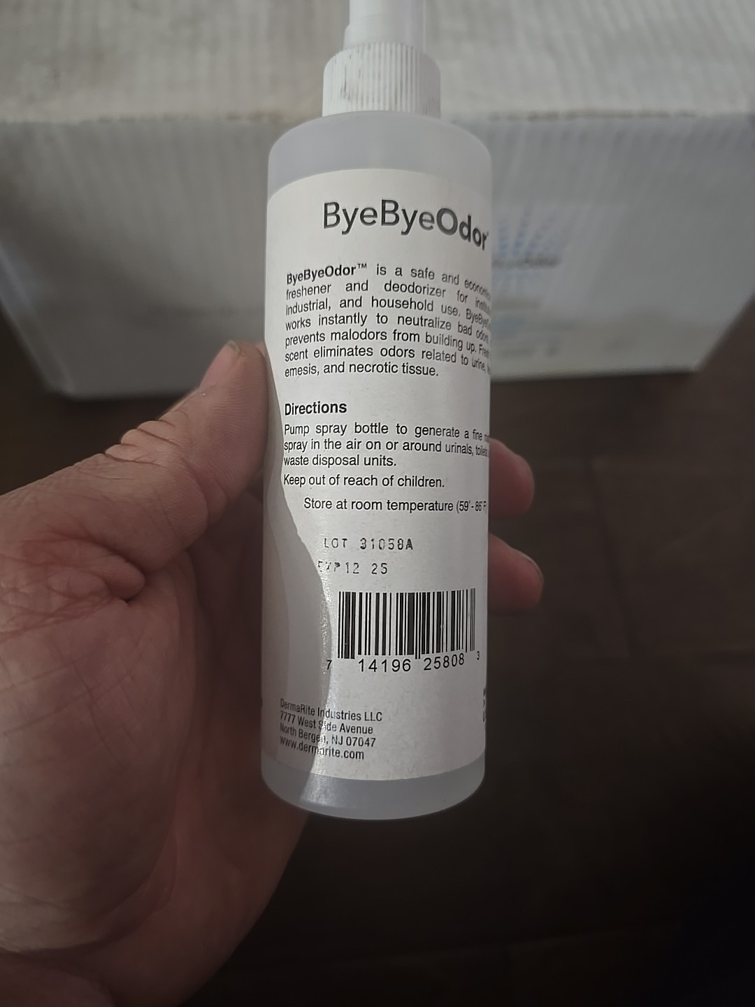 ByeByeOdor Deodorizer 7.5 oz. Bottle Fruit Scent 48 Ct 00258
