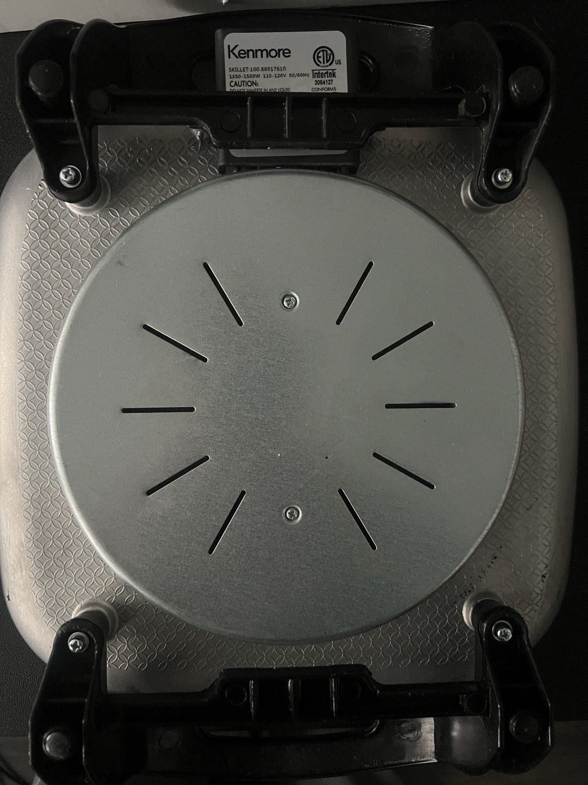 Kenmore 12-in L x 12-in W 1350 -Watt Non-Stick Electric Skillet with Glass Lid