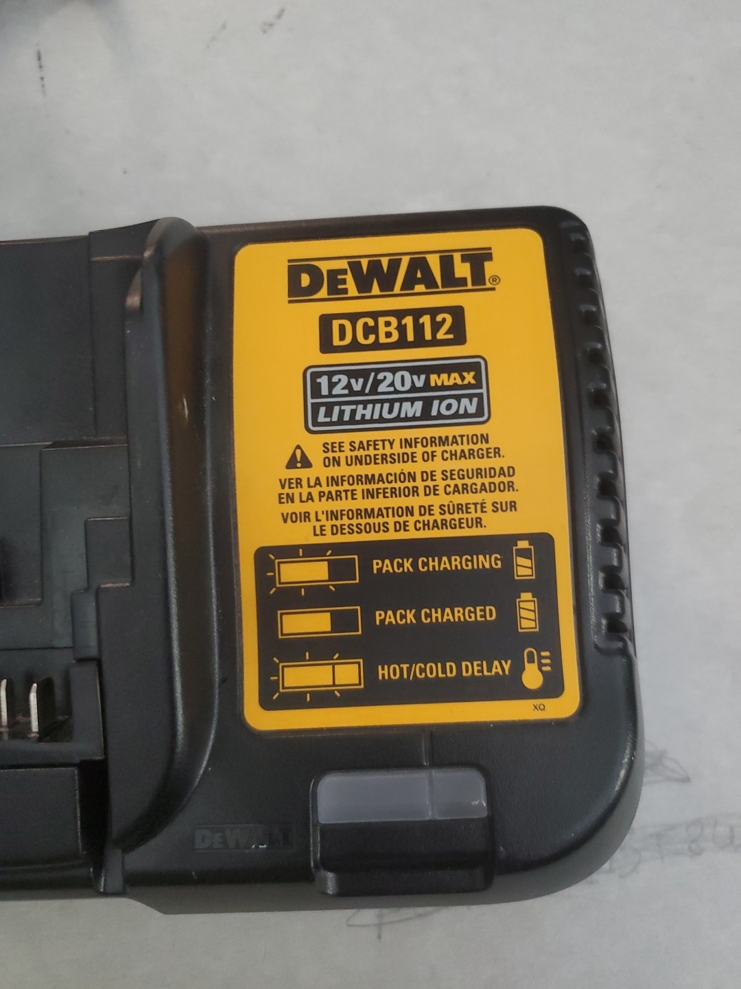 DEWALT 20 Volt 1/4 Impact Driver And Battery Charger