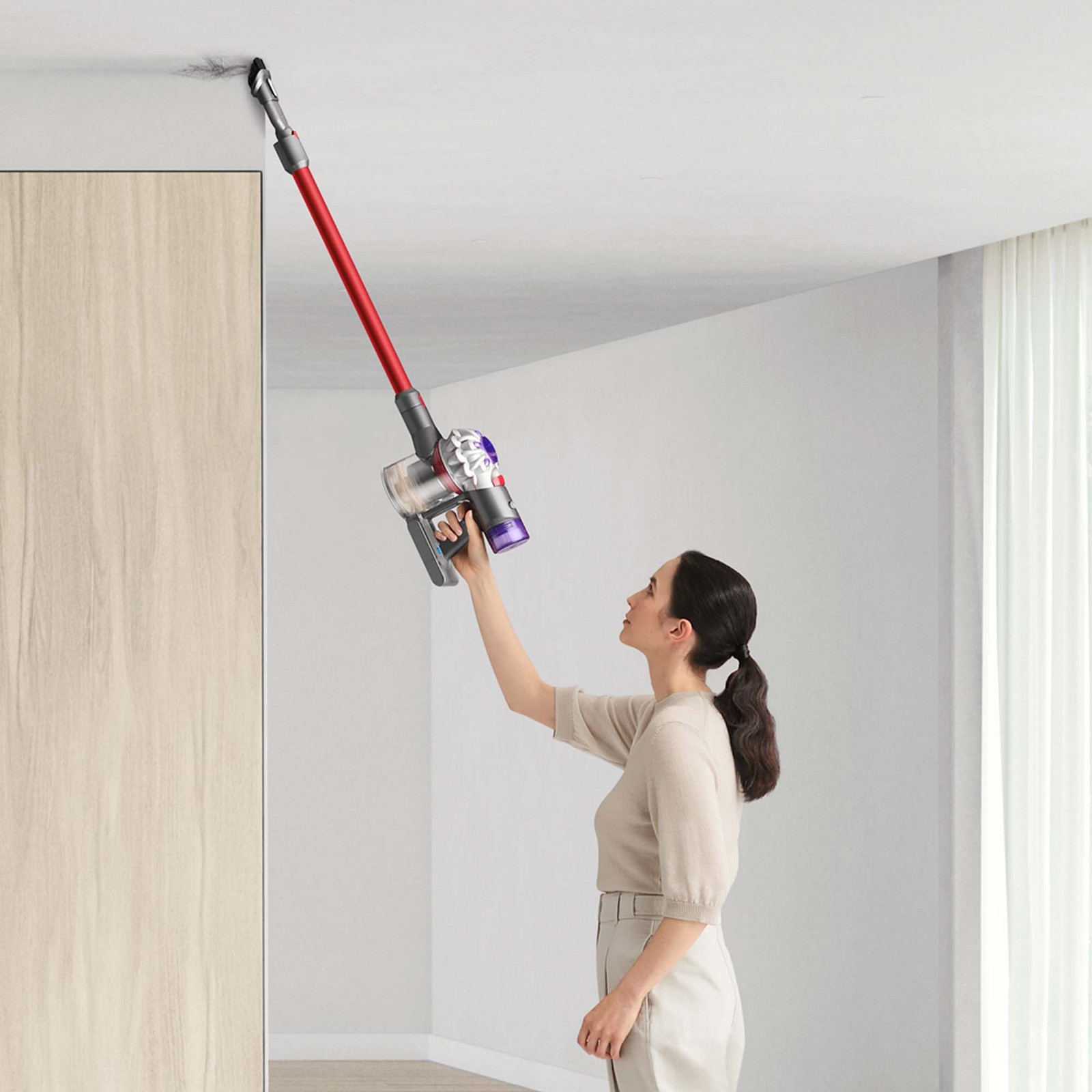 Dyson SV25 V8 Extra Cordless Vacuum | Red | Refurbished