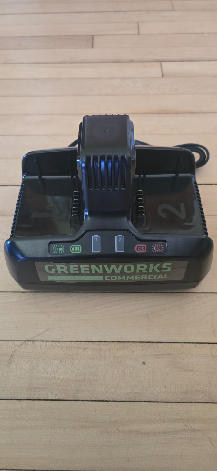GREENWORKS GREENWORKS 82DCP8A 82 Volt 8A Dual Port Charger