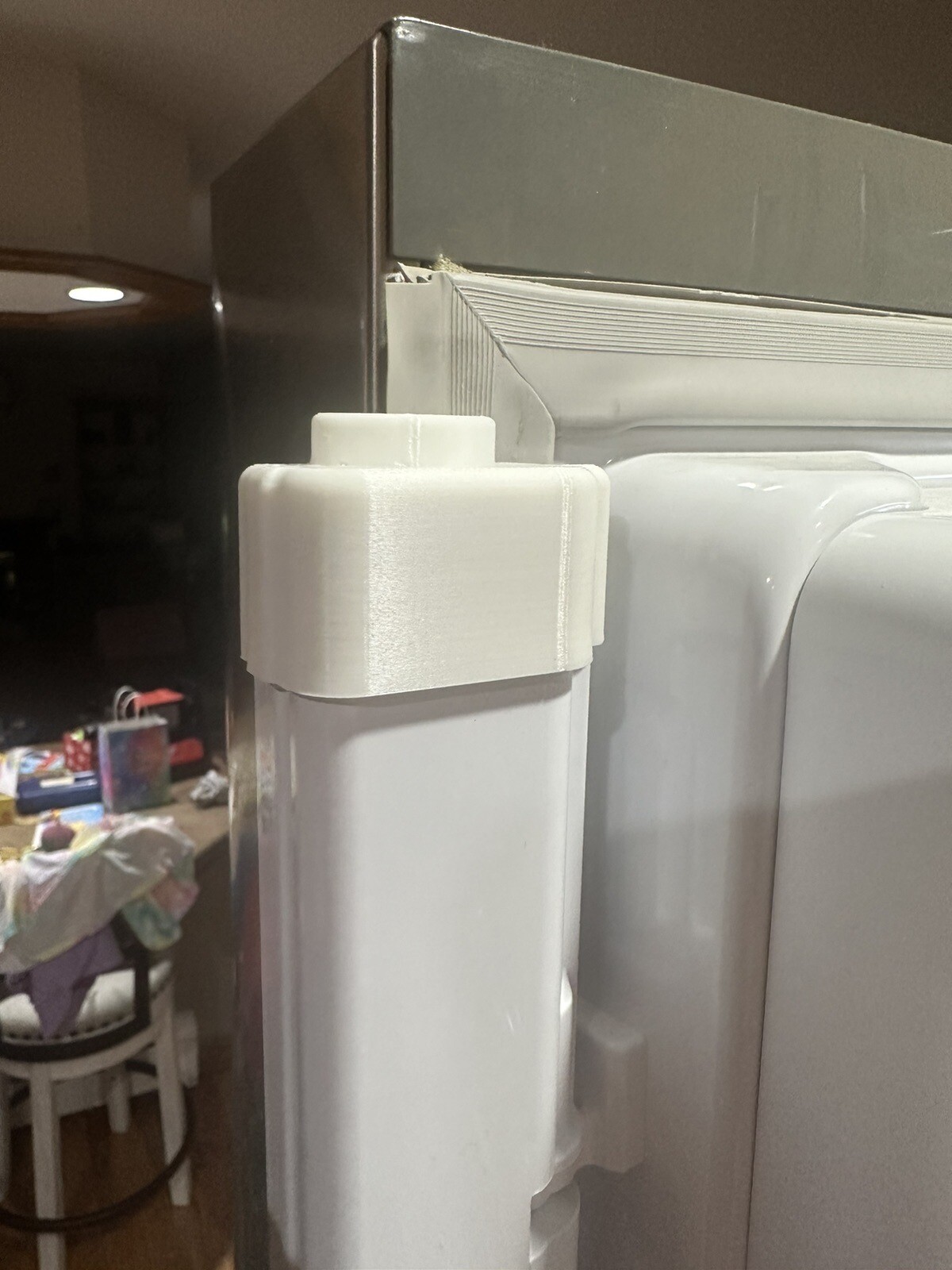 Samsung Refrigerator Door Flipper(mullion) Repair Part. Read Description