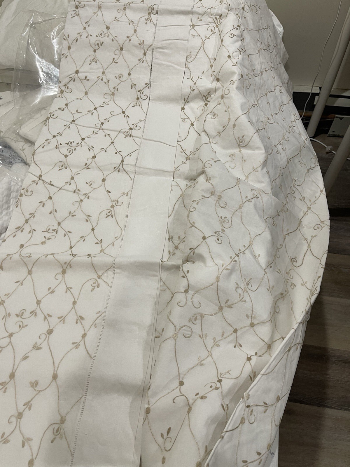 NWT Vietnam 3pc Full Duvet Set 100% Cotton White Embroidery 78”x78”