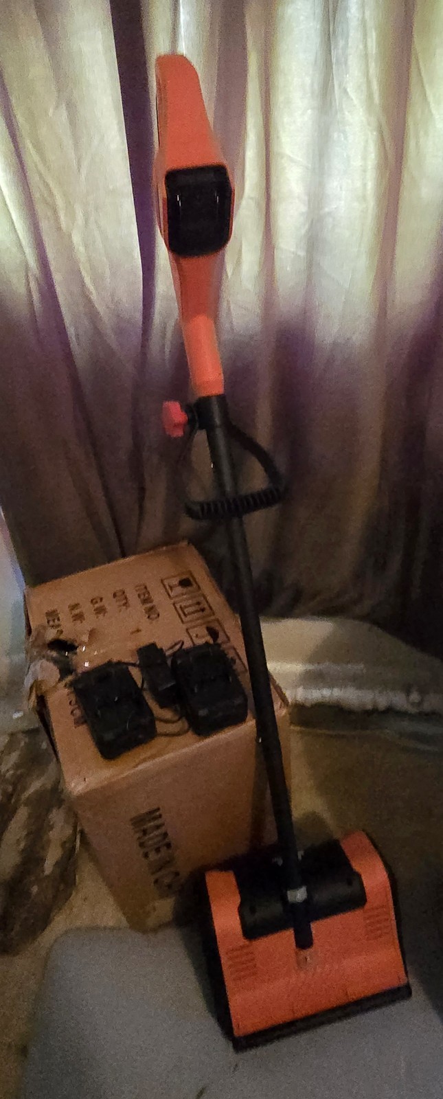 Cordless Electric Snow Shovel 16″ 16 Inch 20 V Battery Powered 33 Foot Throwing