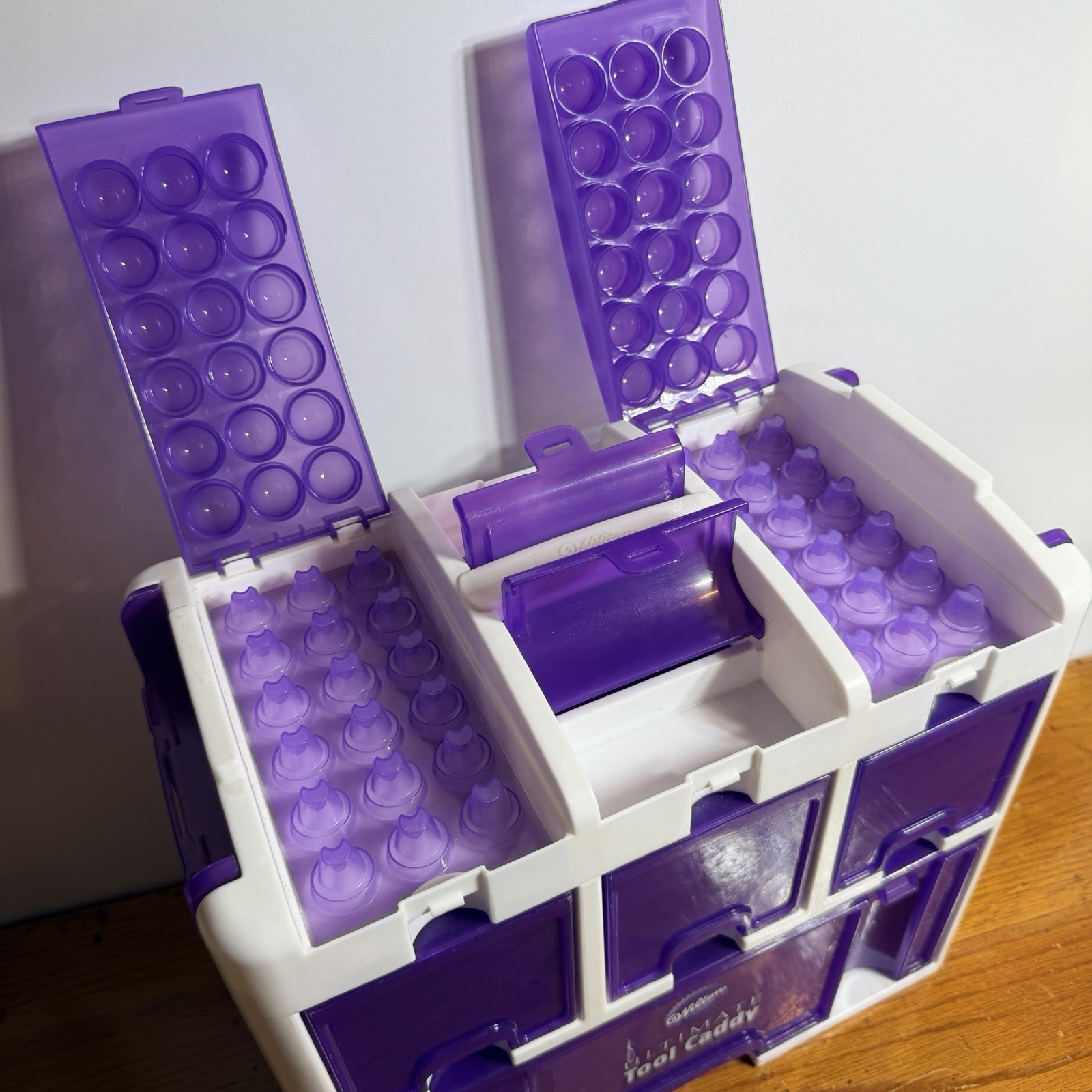 Wilton Ultimate Professional Cake Decorating Caddy Storage Box Purple
