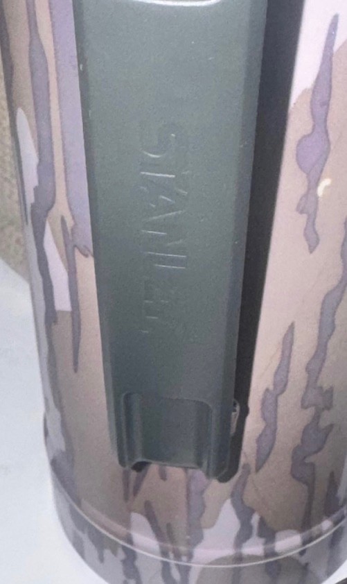 Genuine Stanley 1.5 quart rare camo pattern mossy oak camo hunter coffee thermos