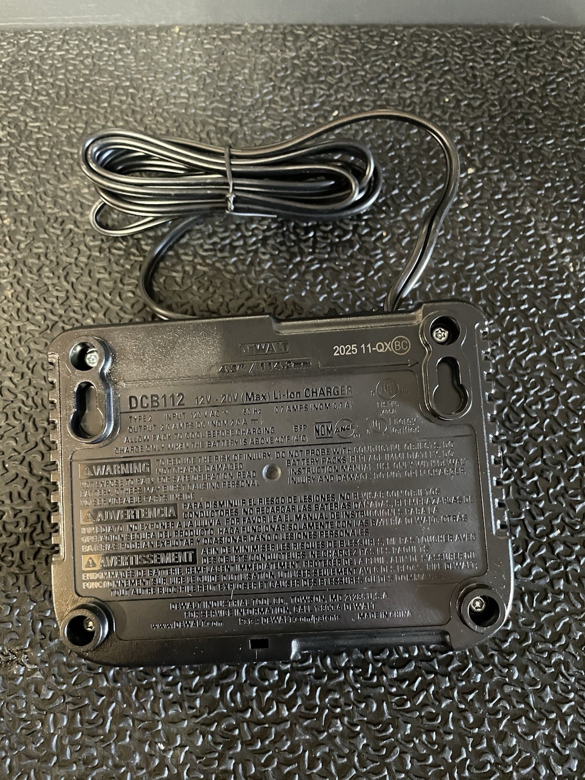 Dewalt DCB112 12V & 20V Max Li-ion Battery Charger replaces