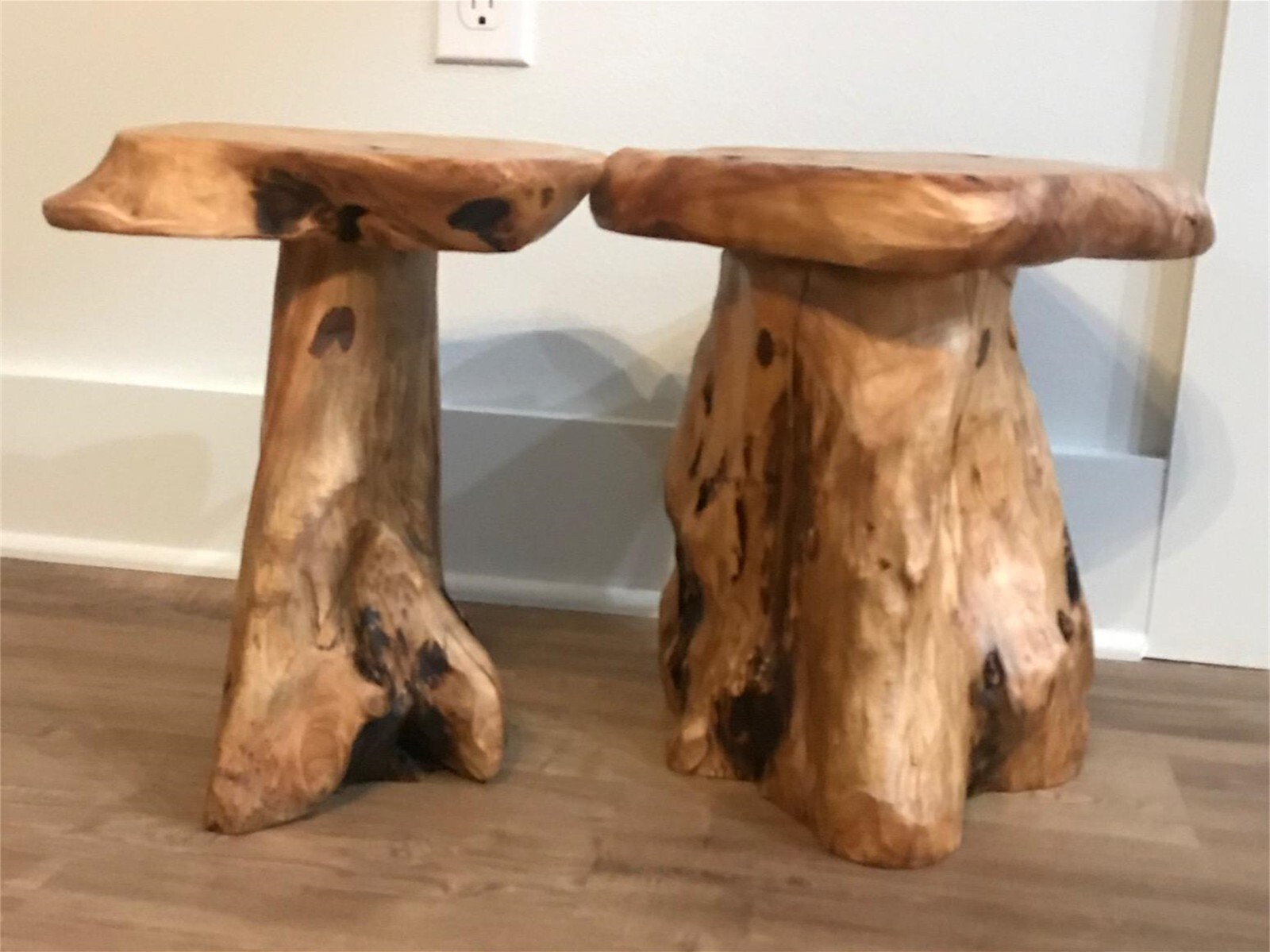 Rustic Cedar Roots Flower Stand Stool, Tree Stump Stool Side Table 19.5″ H
